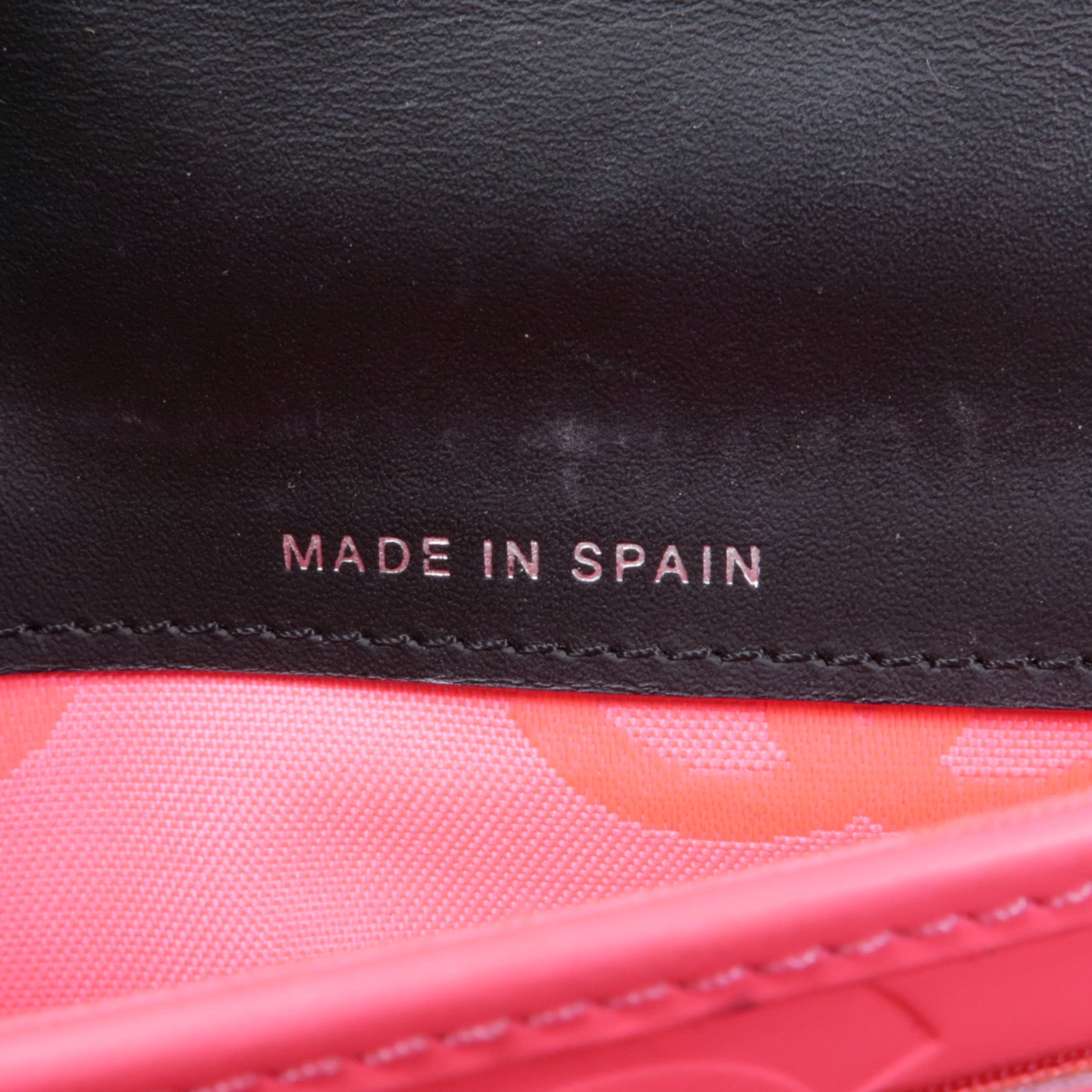 CHANEL 牛皮皮革Cambon Compact Long Wallet銀扣長錢包