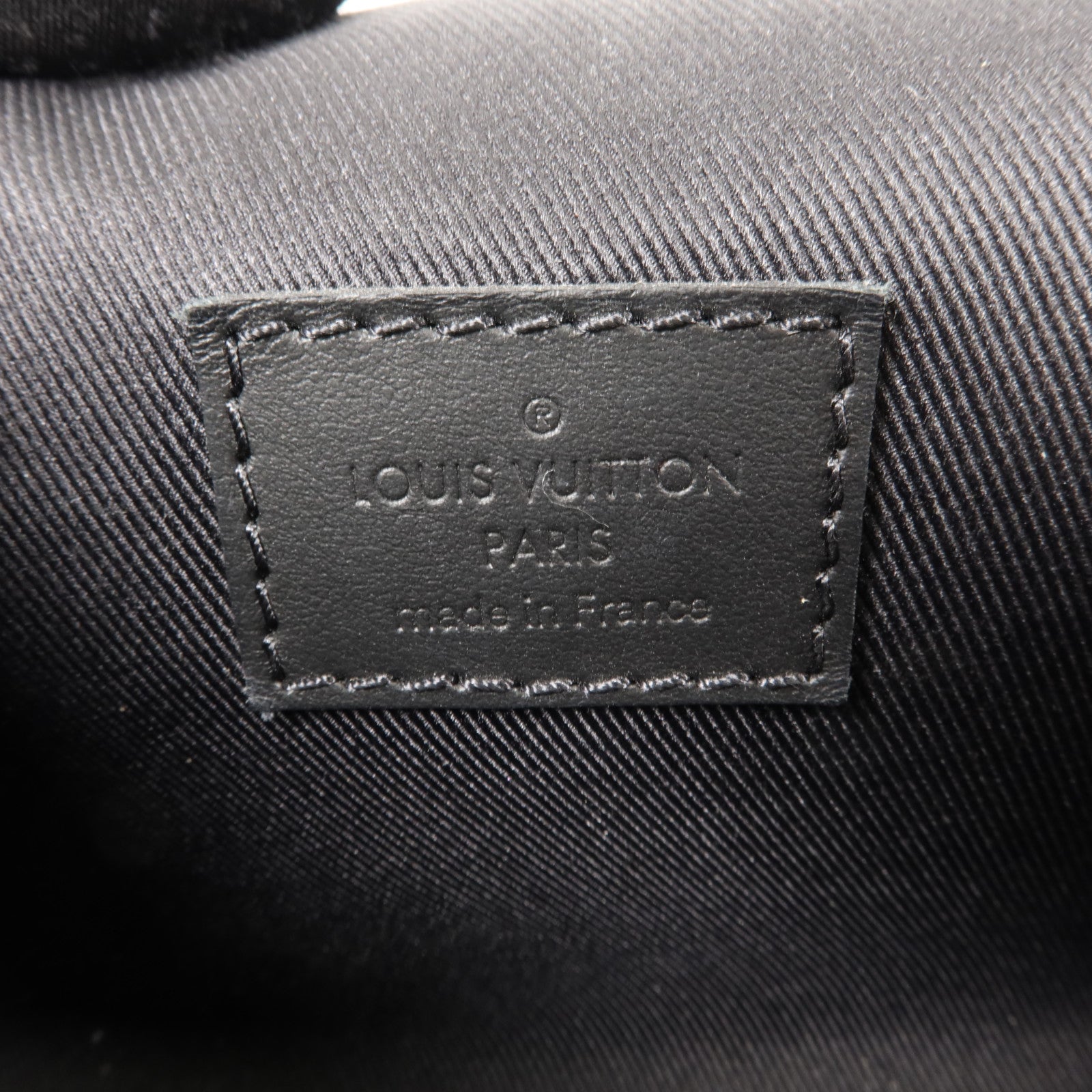 LOUIS VUITTON Monogram Taurillon Steamer Wearable Wallet肩背袋