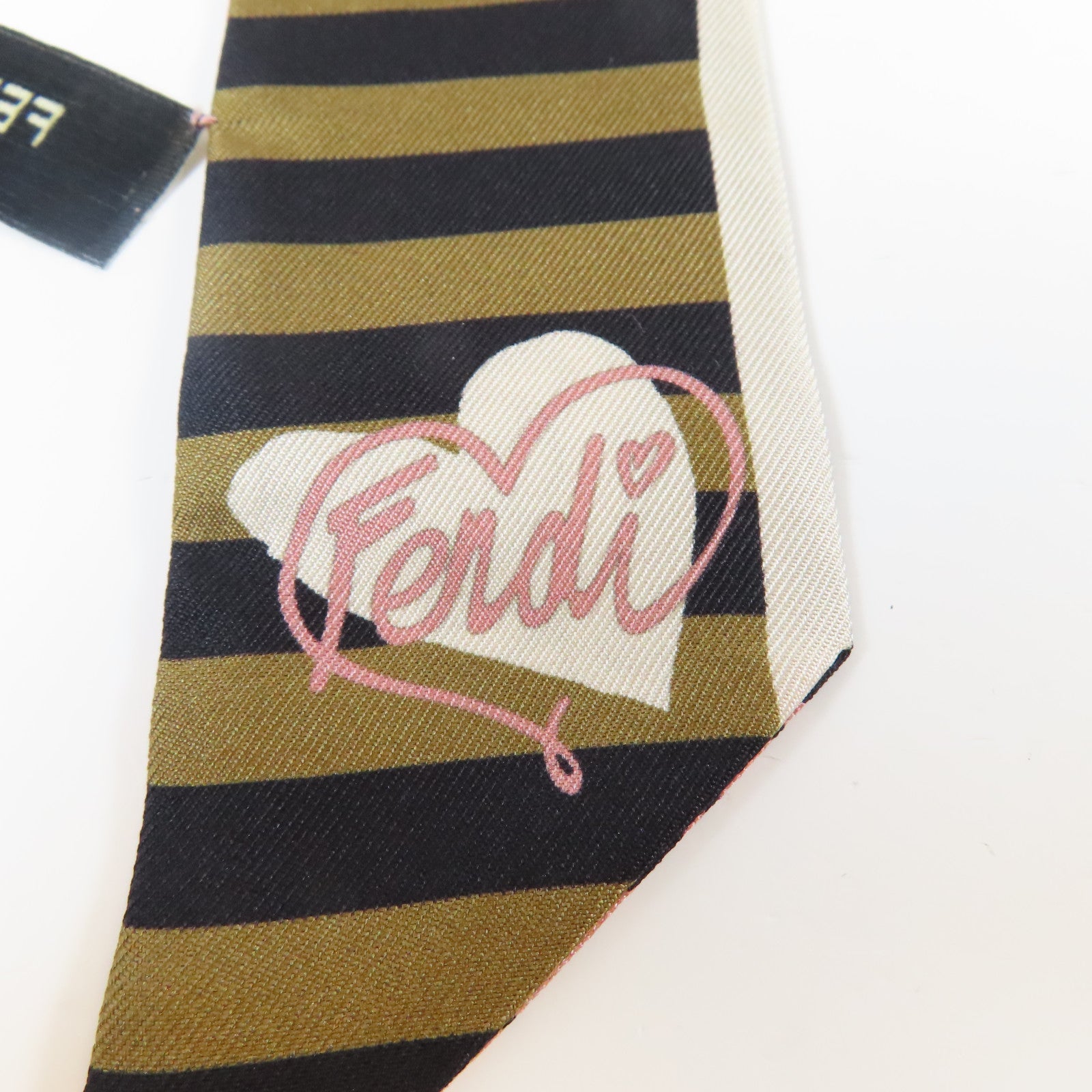 FENDI 【激減優惠】絲質Scarf絲巾粉紅色/黑色/啡色