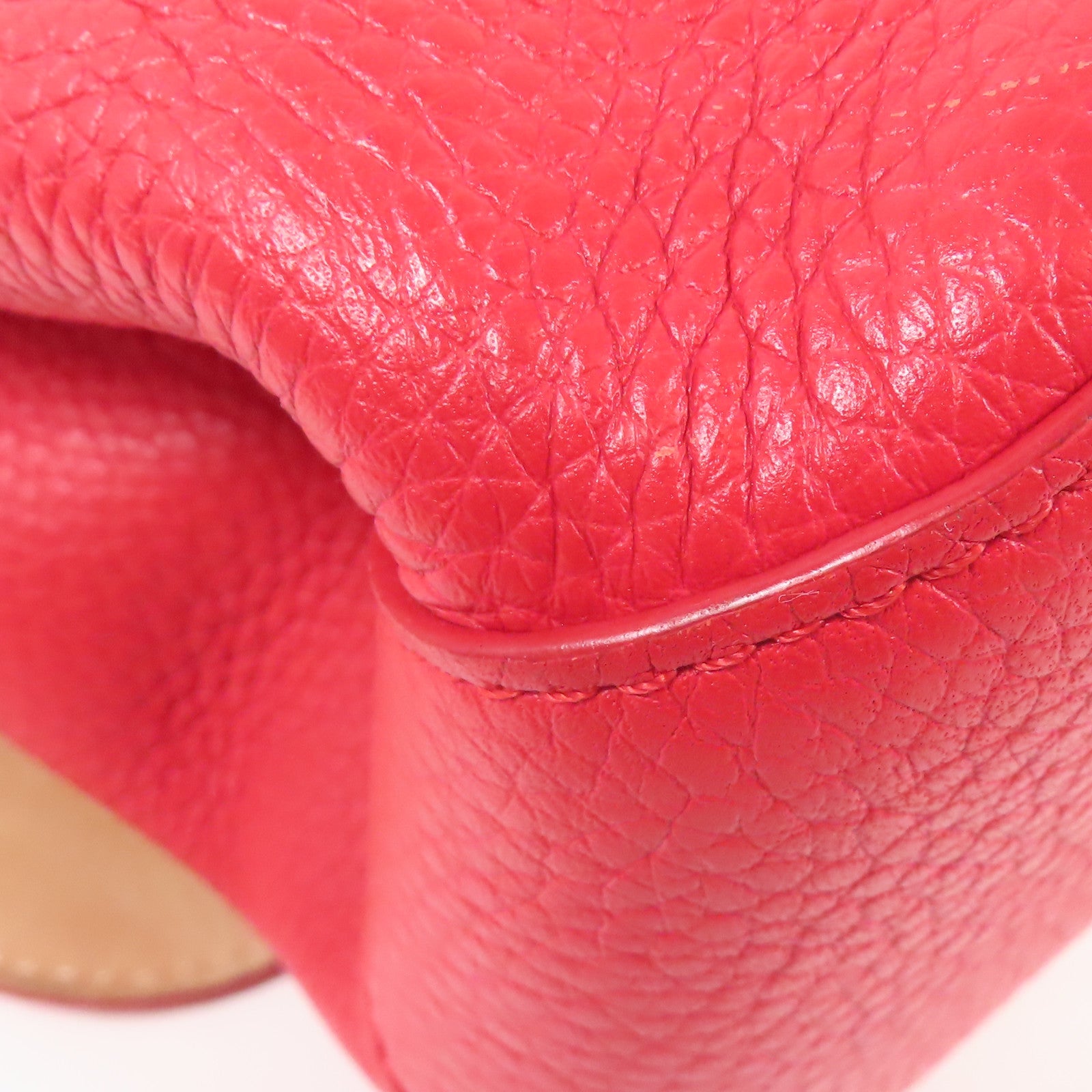 LOUIS VUITTON Taurillon Volta金扣手挽肩背兩用袋