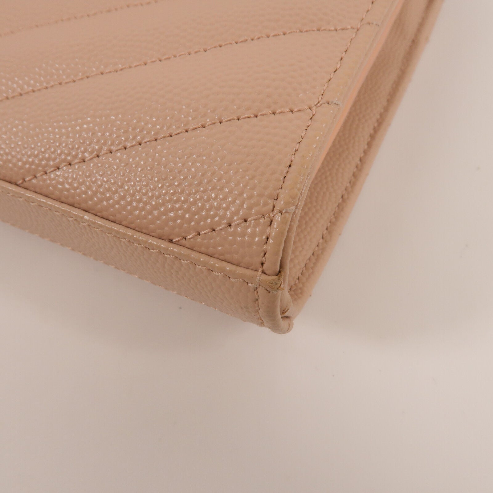 SAINT LAURENT 牛皮皮革Cassandre Envelope鏈帶肩背袋