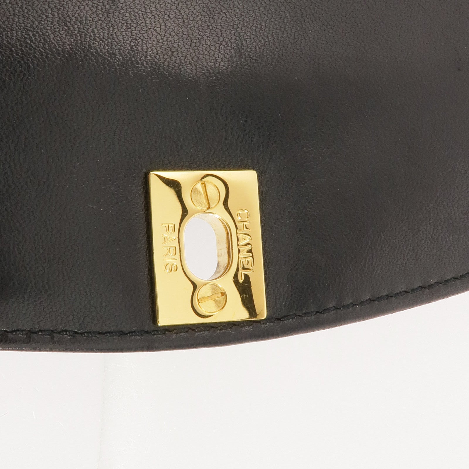 CHANEL 羊皮皮革Shoulder Bag金扣肩背袋