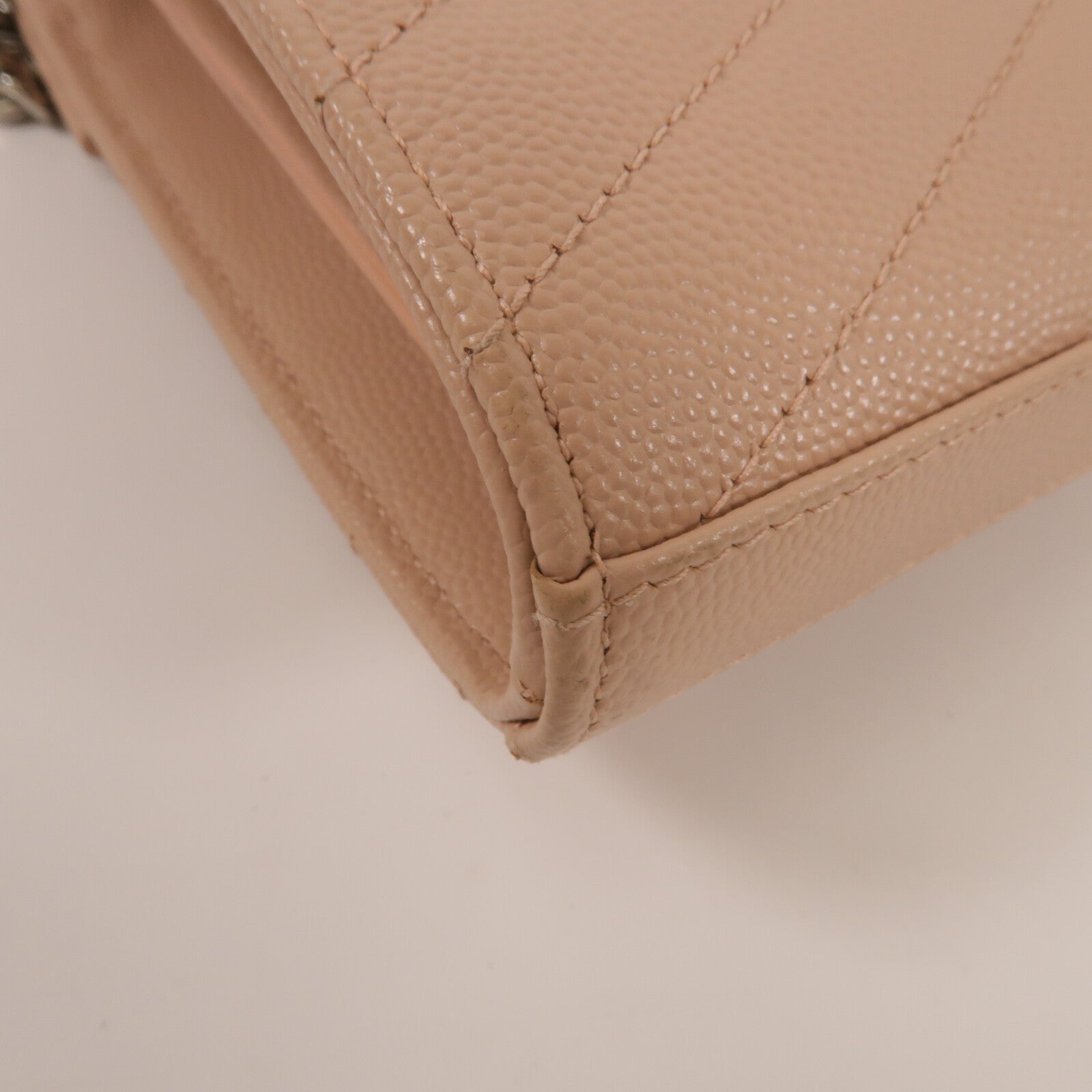SAINT LAURENT 牛皮皮革Cassandre Envelope鏈帶肩背袋