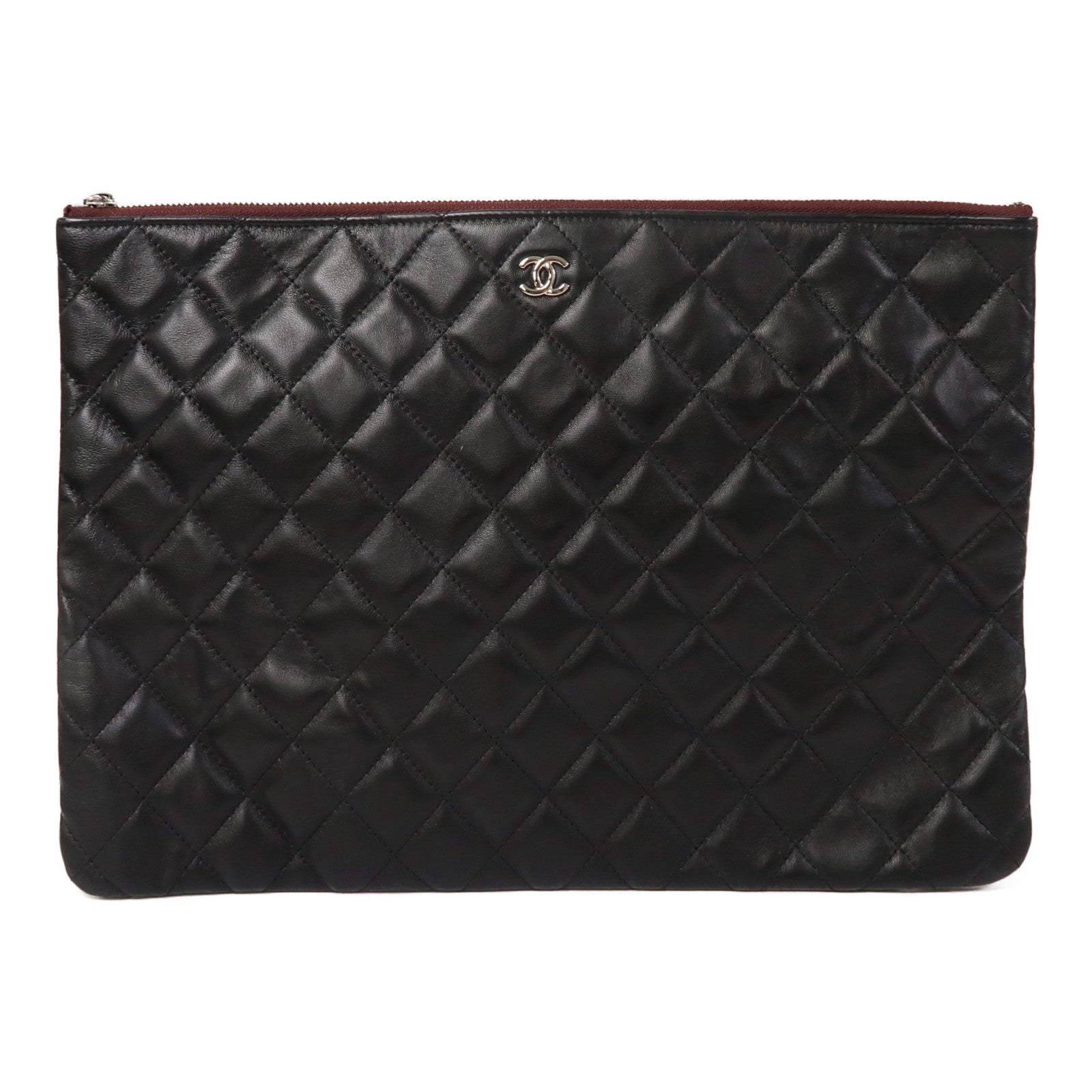 CHANEL 【激減優惠】菱格羊皮皮革Clutch銀扣手拿包黑色