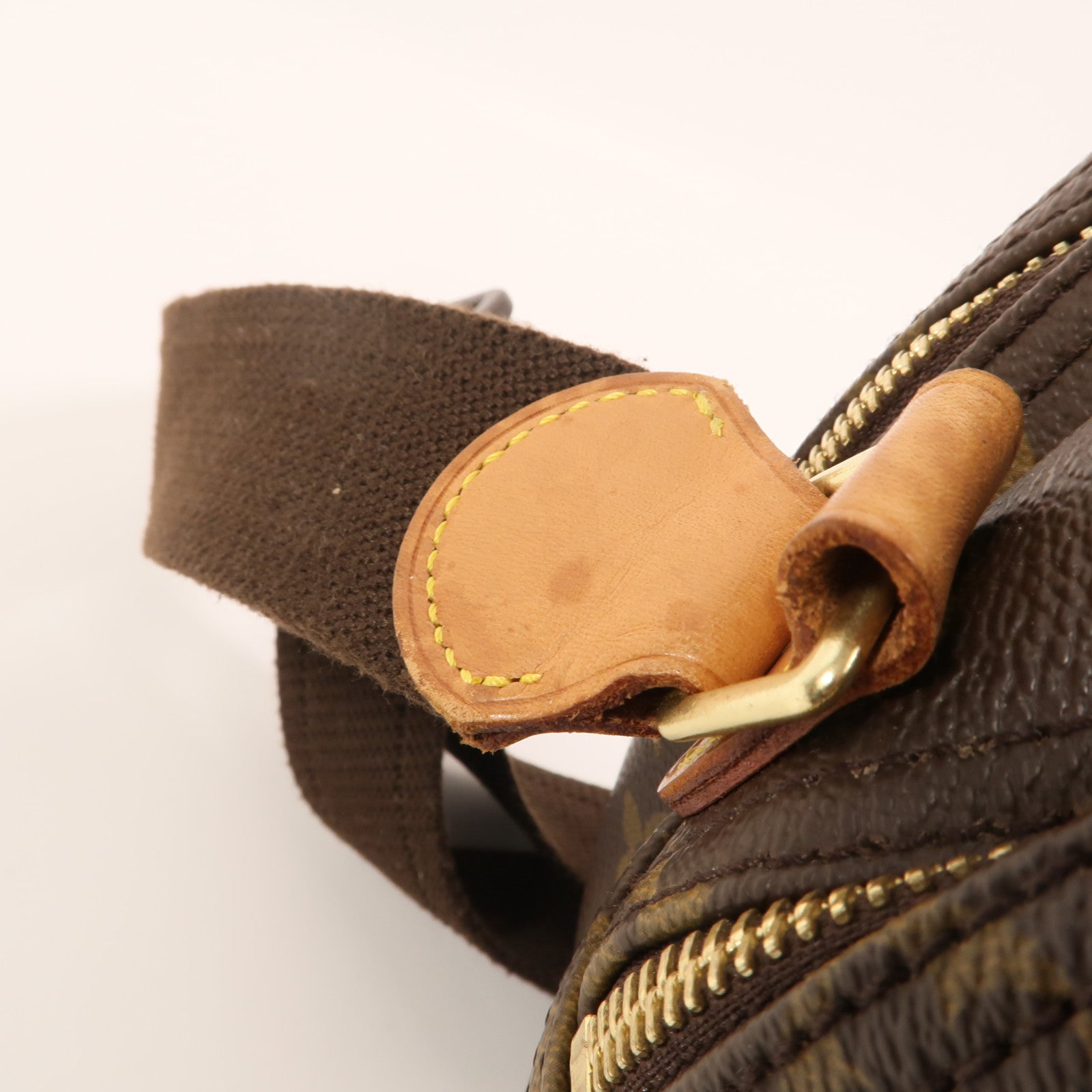 LOUIS VUITTON 【激減優惠】Monogram Reporter PM金扣肩背袋