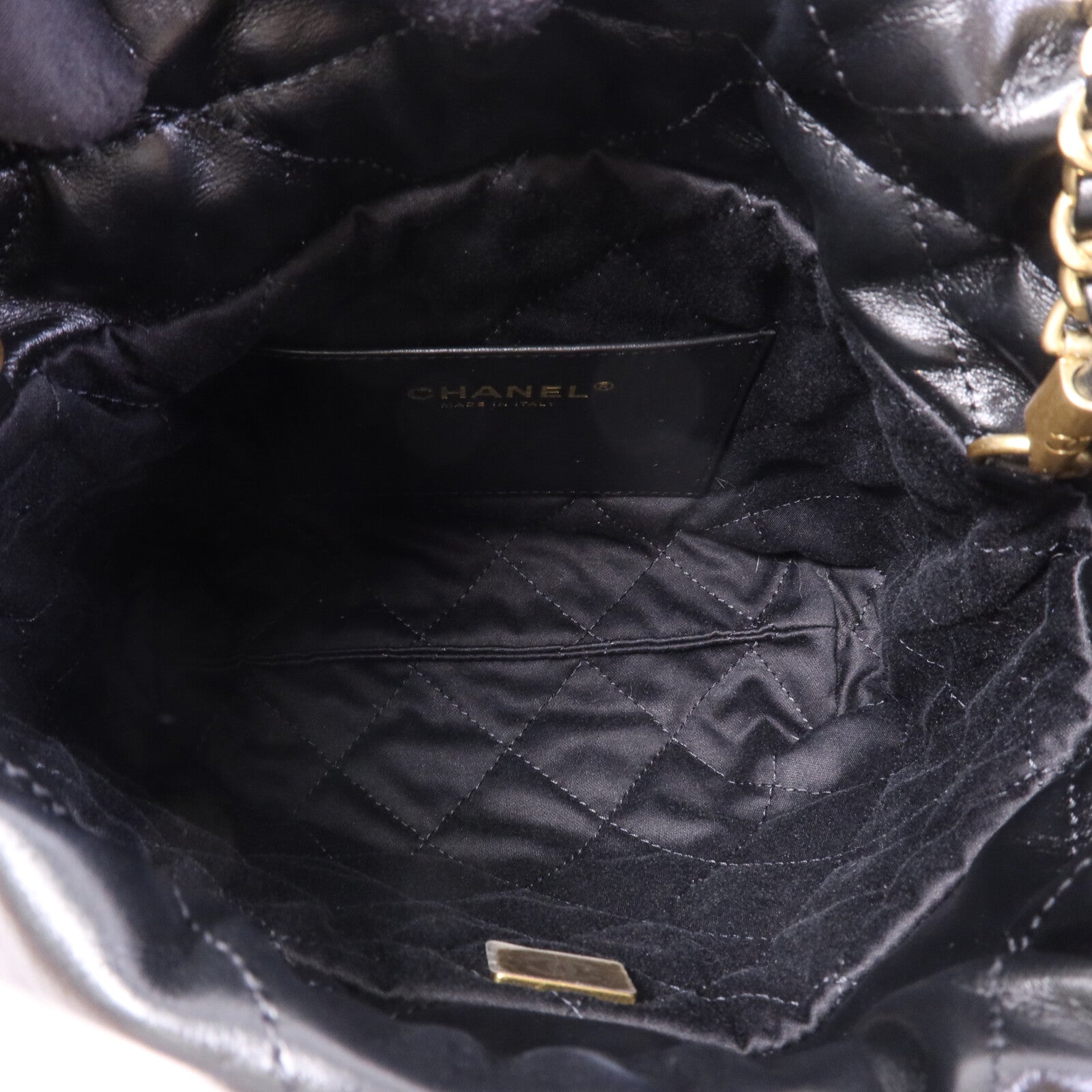 CHANEL 牛皮皮革C22 Mini金扣鏈帶手挽肩背兩用袋