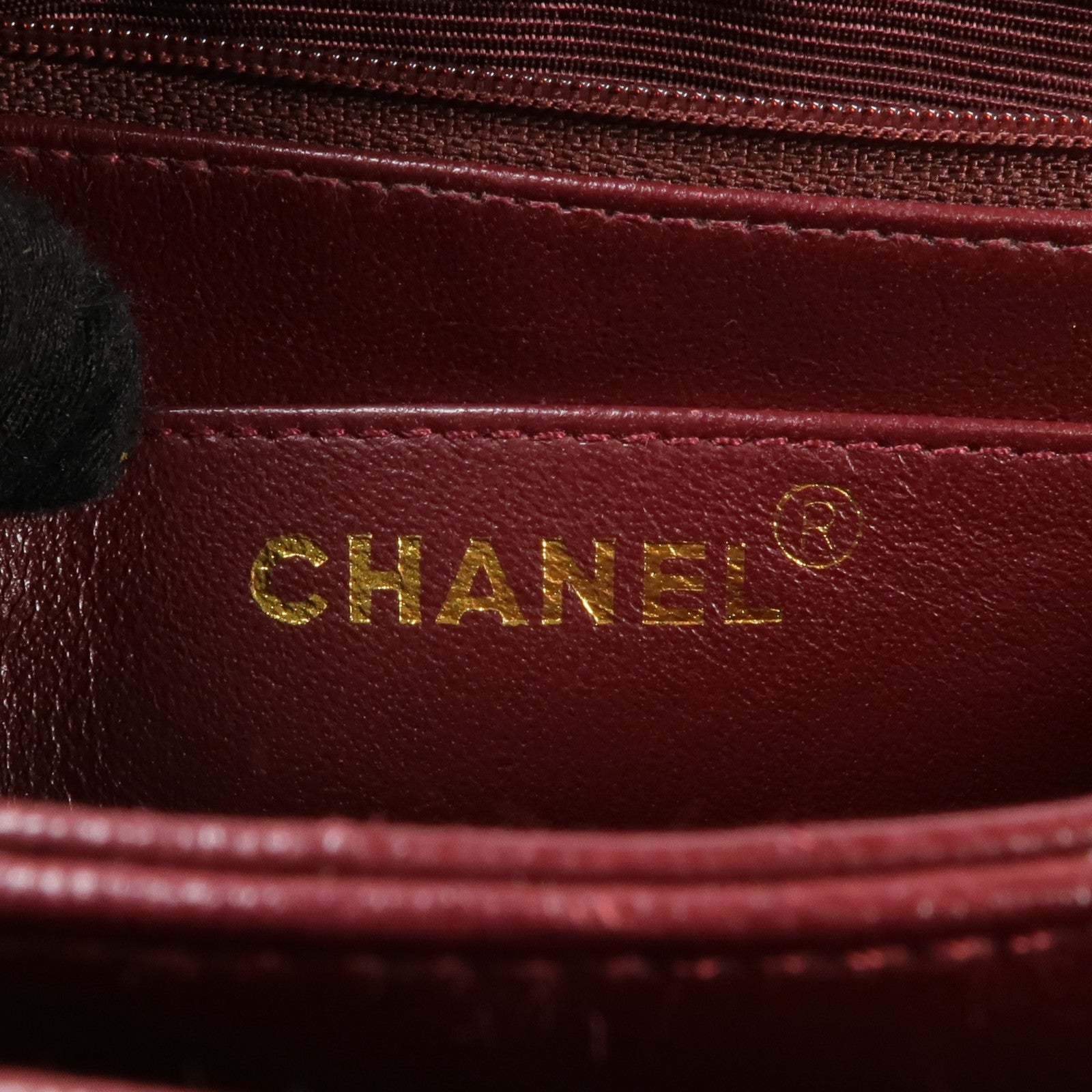 CHANEL 羊皮皮革Shoulder Bag金扣肩背袋