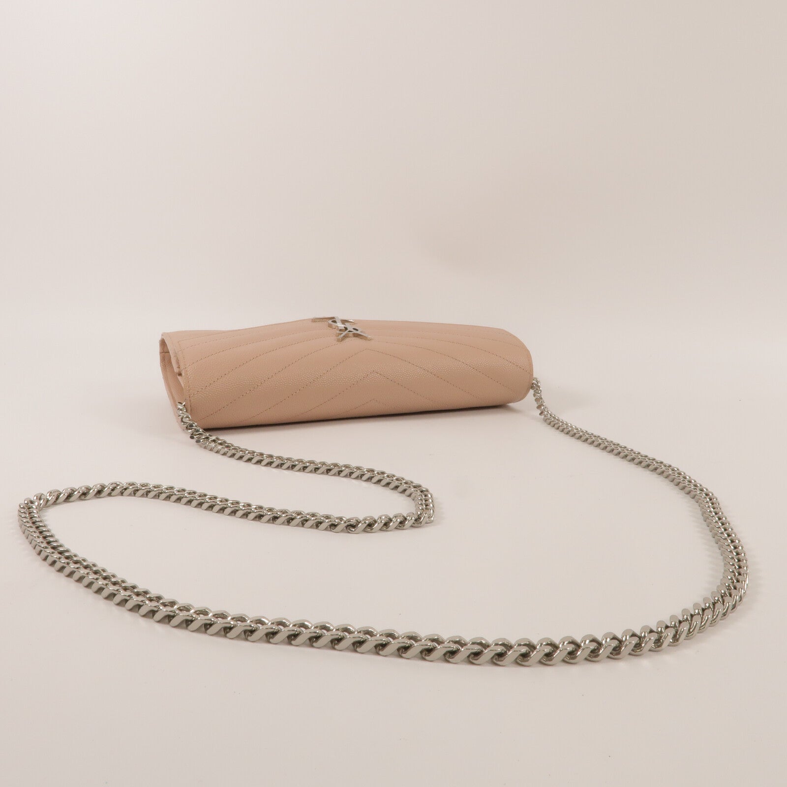 SAINT LAURENT 牛皮皮革Cassandre Envelope鏈帶肩背袋