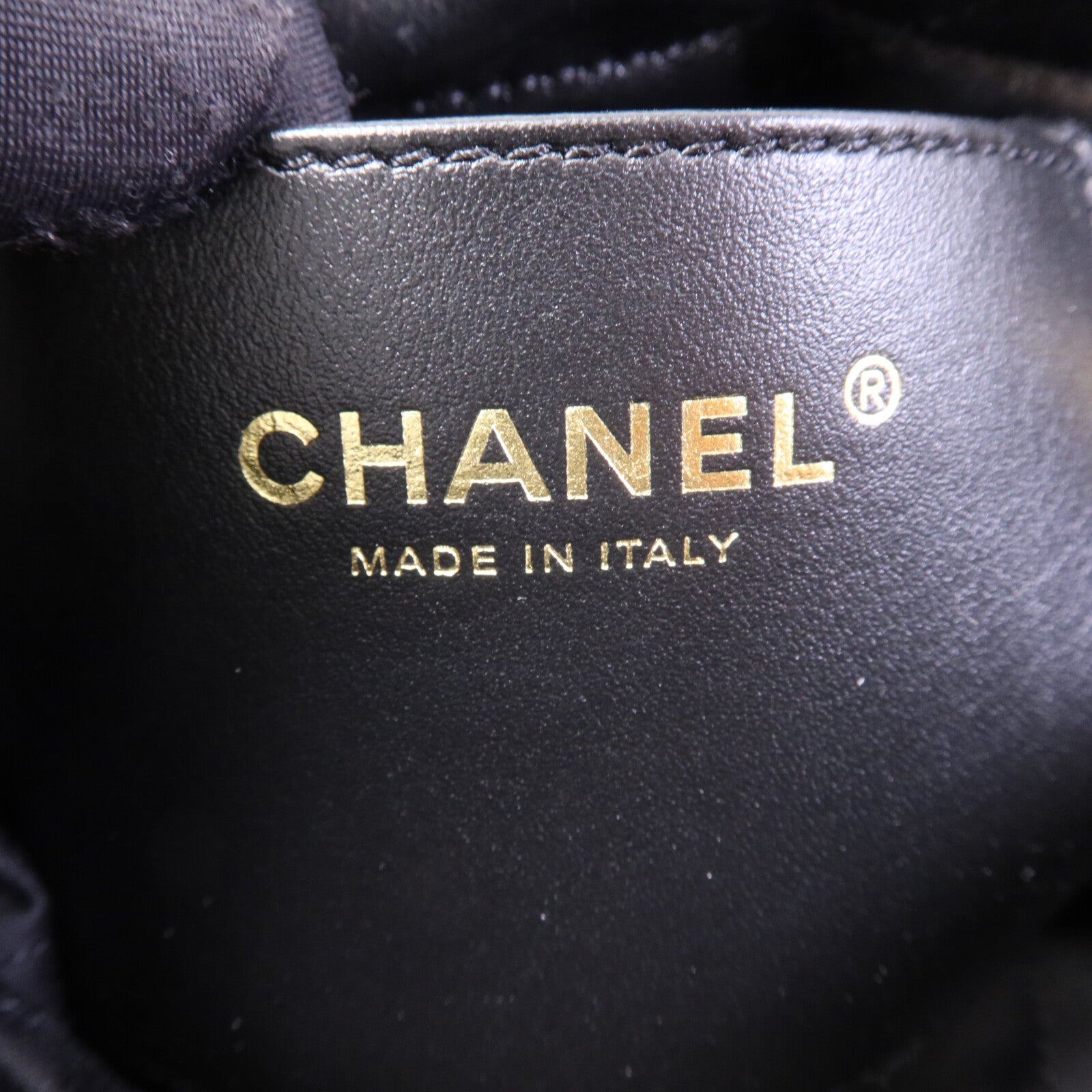 CHANEL 牛皮皮革C22 Mini金扣鏈帶手挽肩背兩用袋