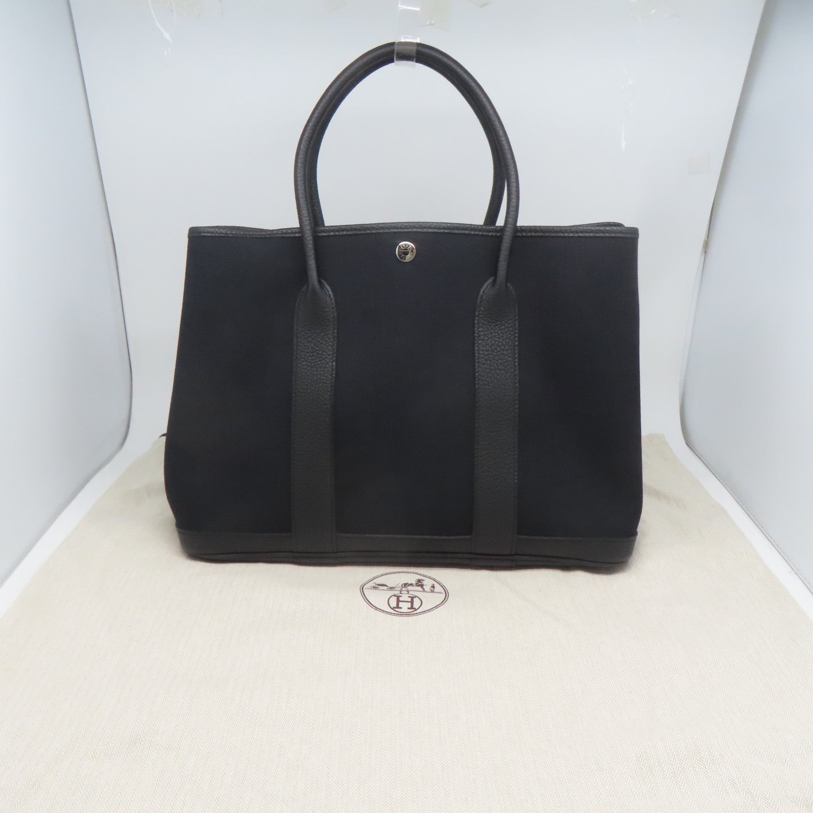 HERMES 【激減優惠】帆布GardenParty PM銀扣手挽袋黑色