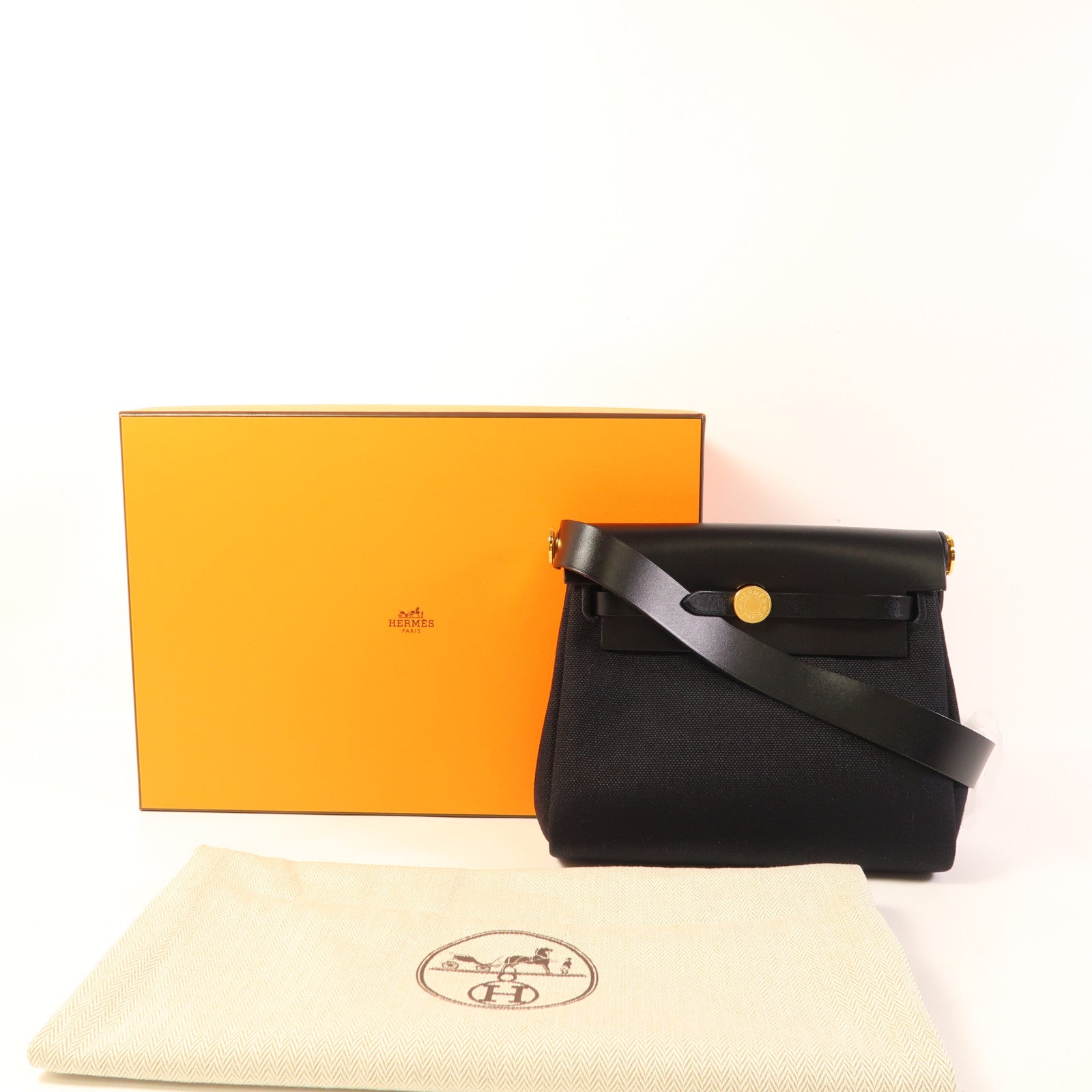 HERMES 帆布Mini Herbag金扣肩背袋Noir