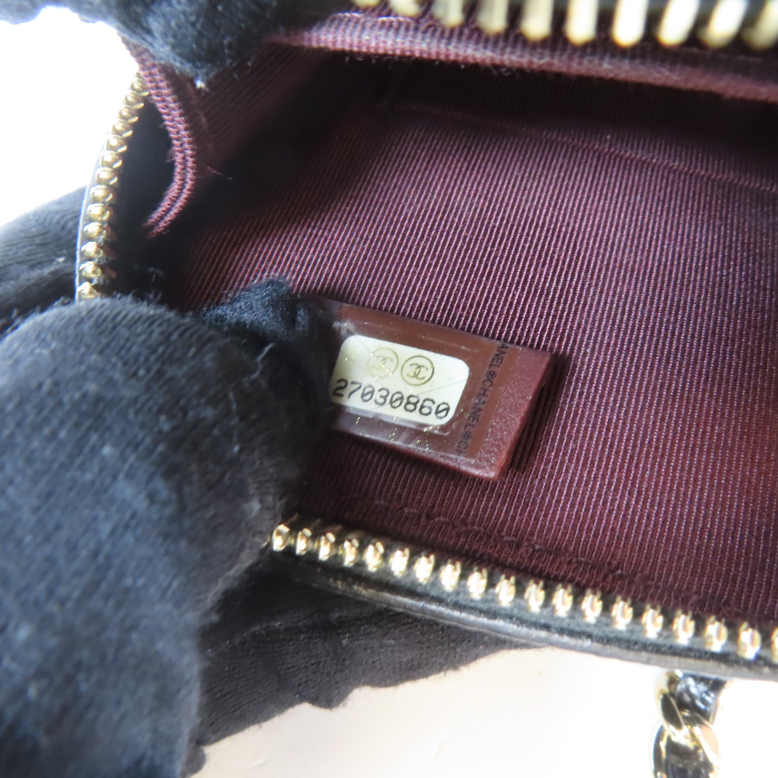 CHANEL 菱格Caviar皮革Phone Bag金扣鏈帶肩背袋黑色