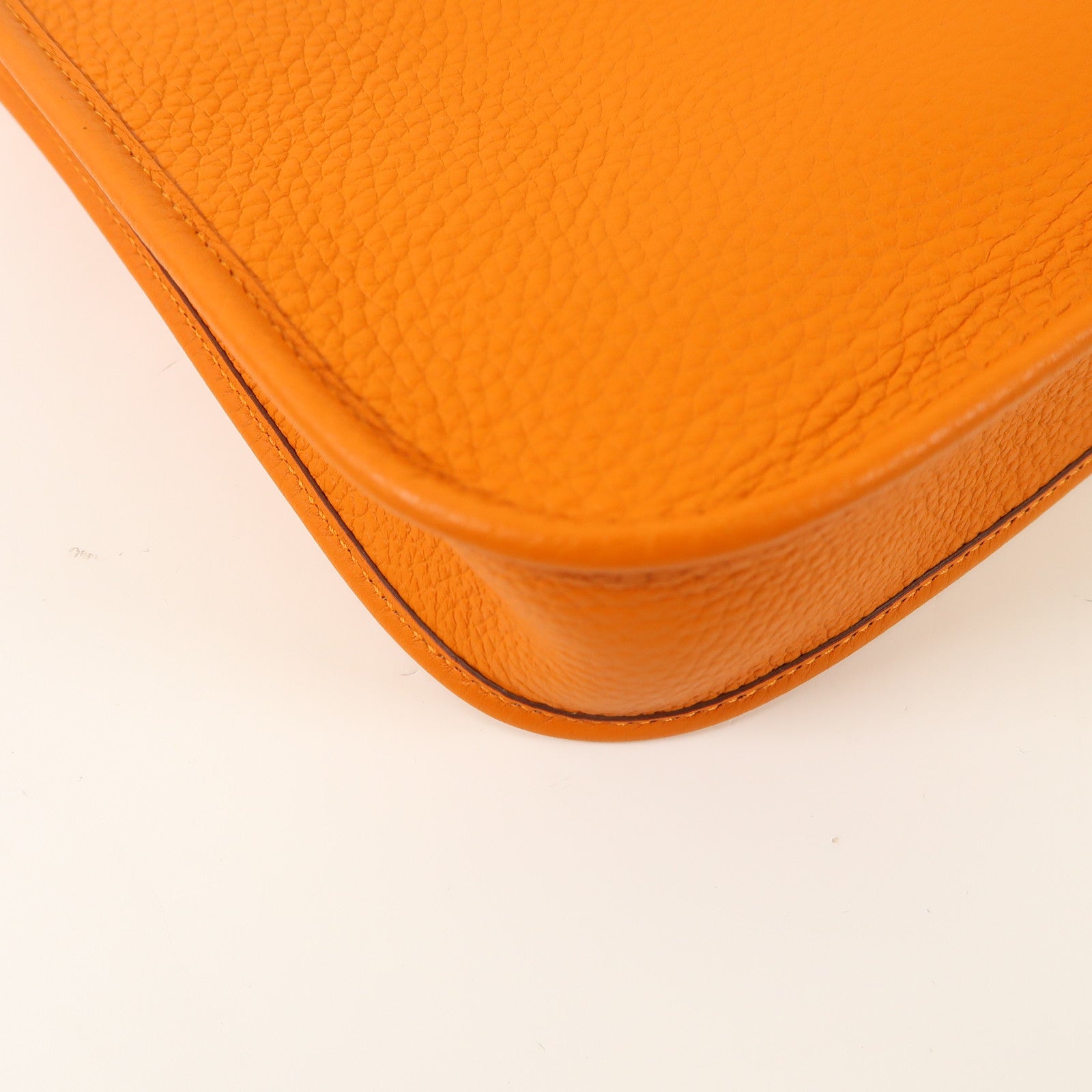 HERMES Clemence皮革Evelyne TPM金扣肩背袋93 Orange