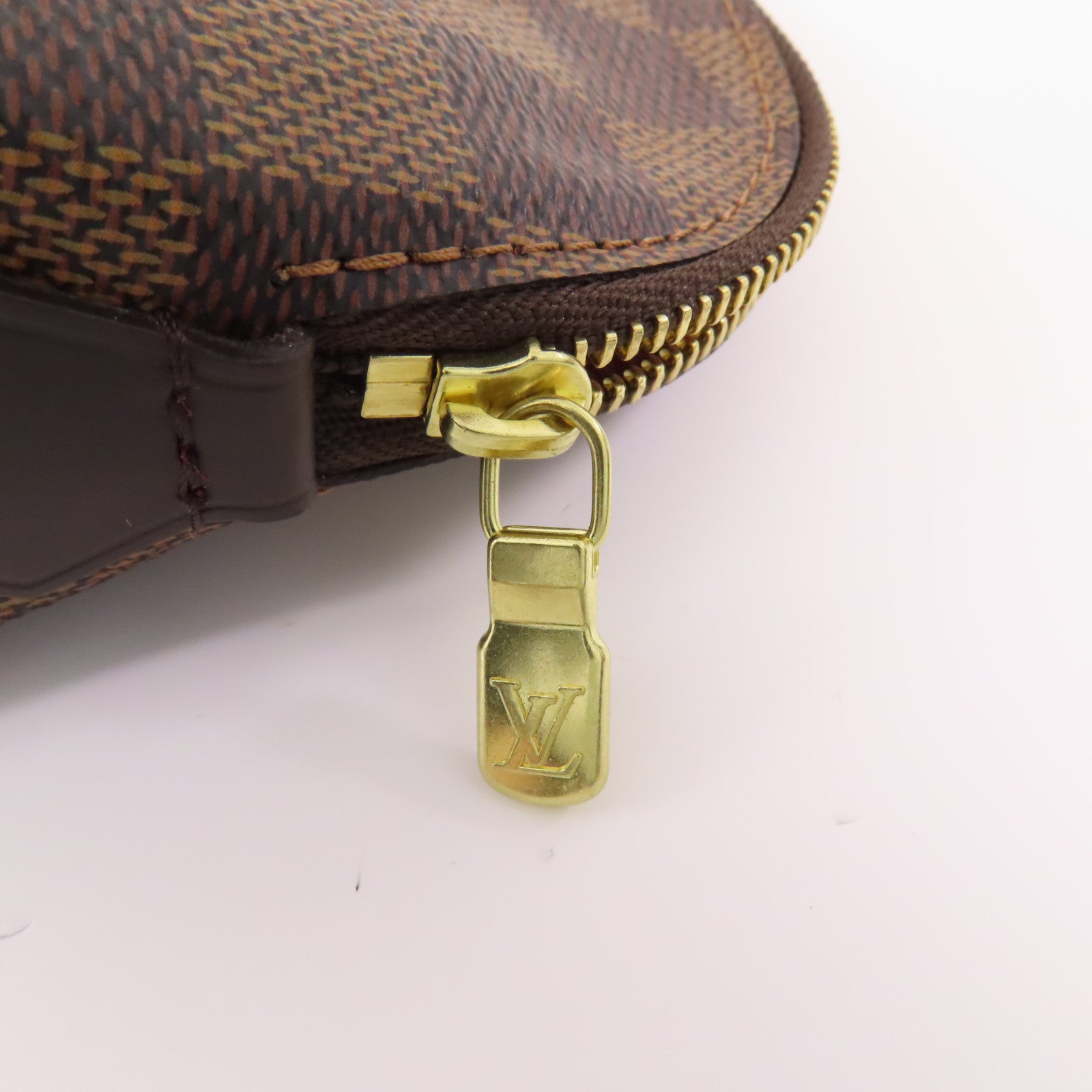 LOUIS VUITTON Damier Pochette金扣手拿包