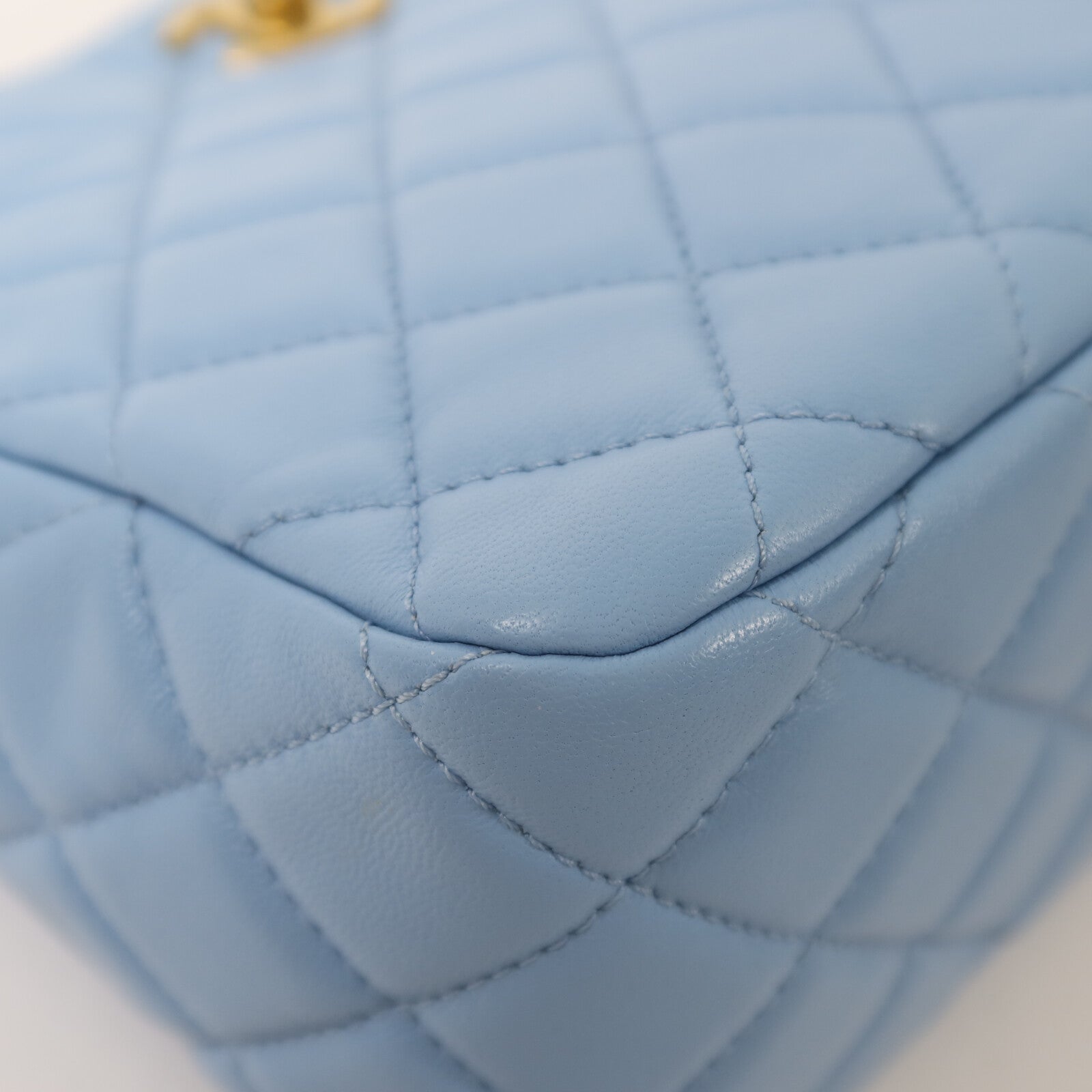 CHANEL 【激減優惠】羊皮皮革Chain Shoulder金扣鏈帶肩背袋