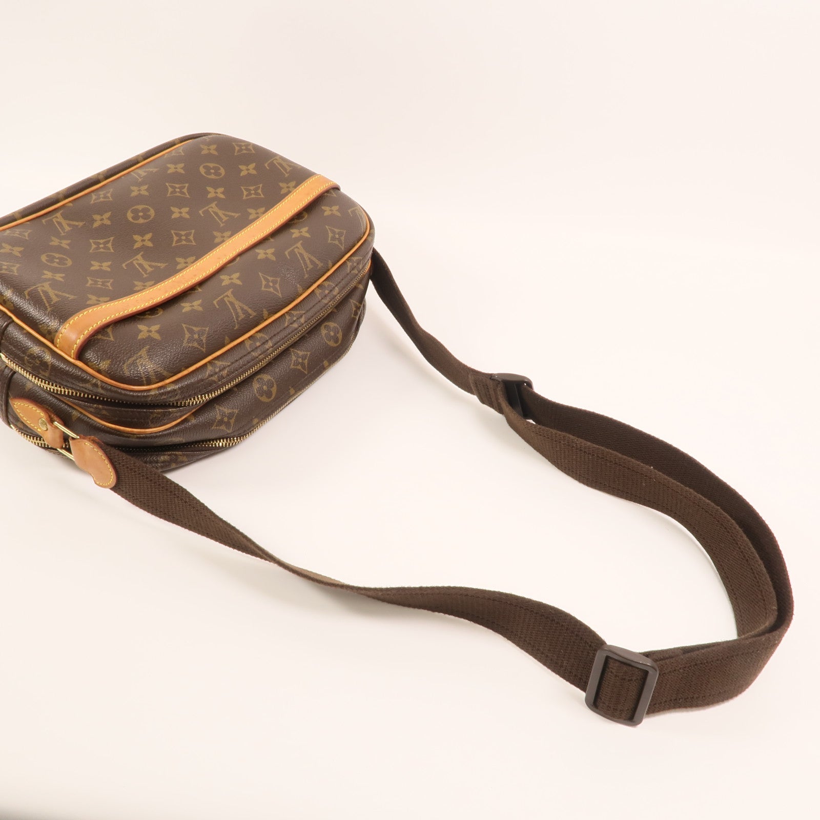 LOUIS VUITTON 【激減優惠】Monogram Reporter PM金扣肩背袋