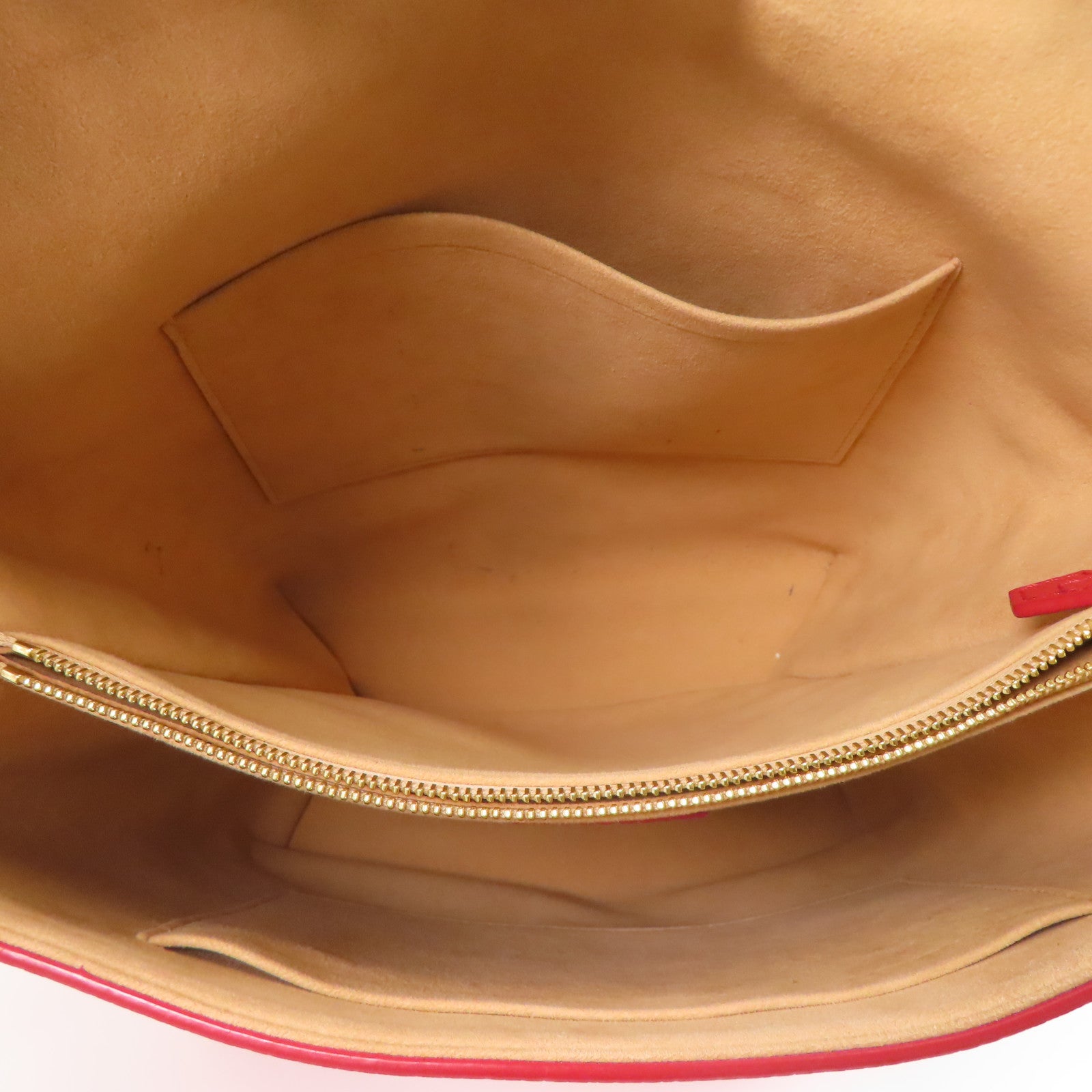 LOUIS VUITTON Taurillon Volta金扣手挽肩背兩用袋