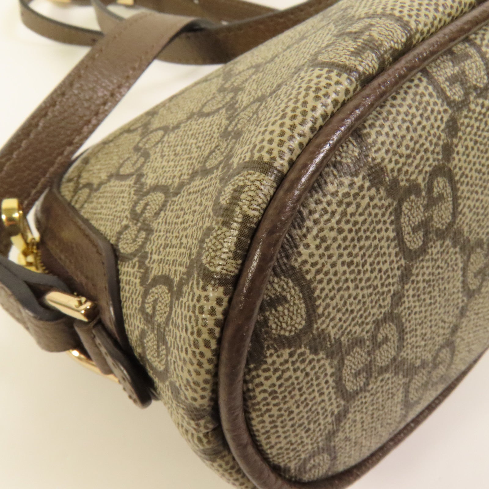 GUCCI 塗層帆布Ophidia GG Pouch金扣肩背袋