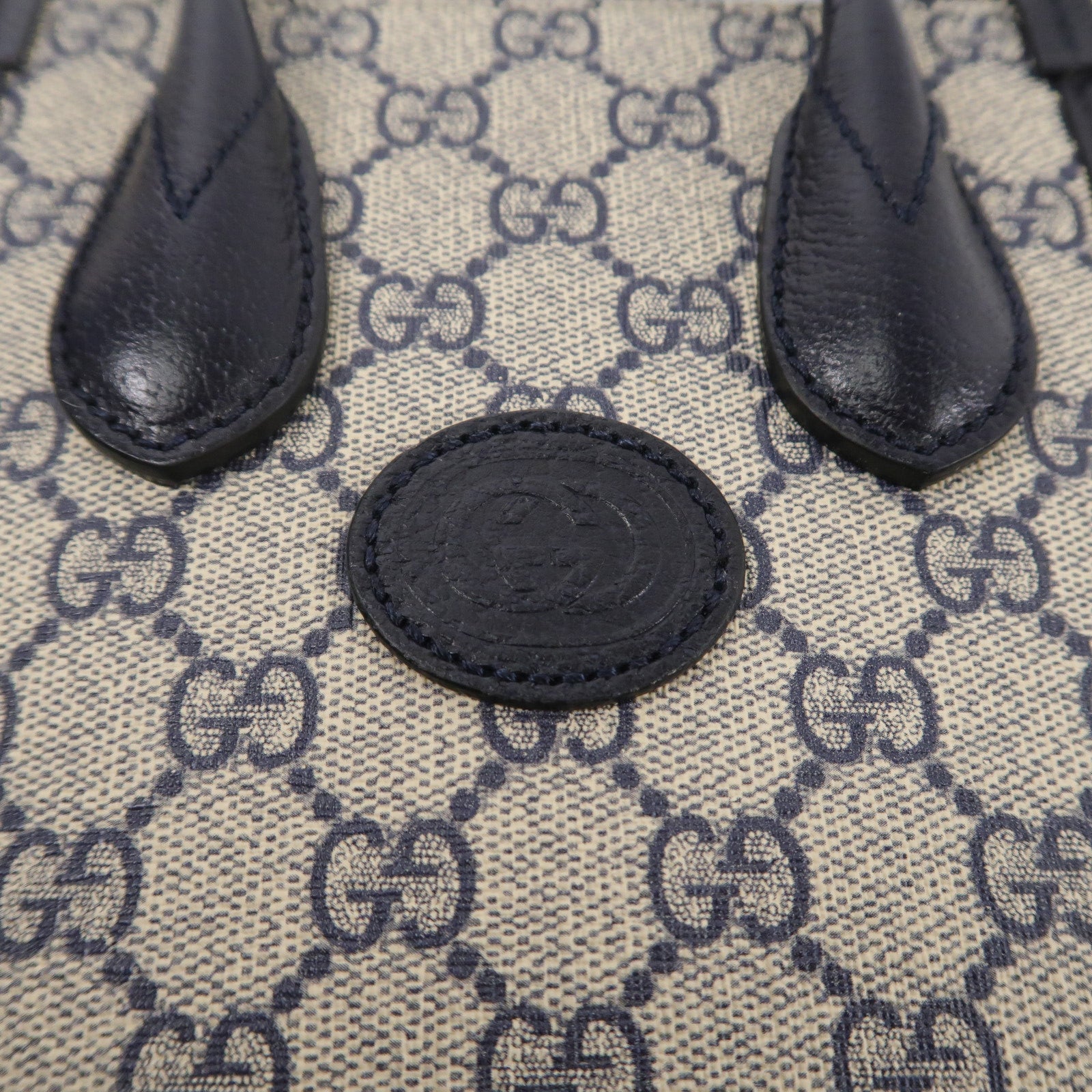 GUCCI 塗層帆布GG Supreme手挽肩背兩用袋