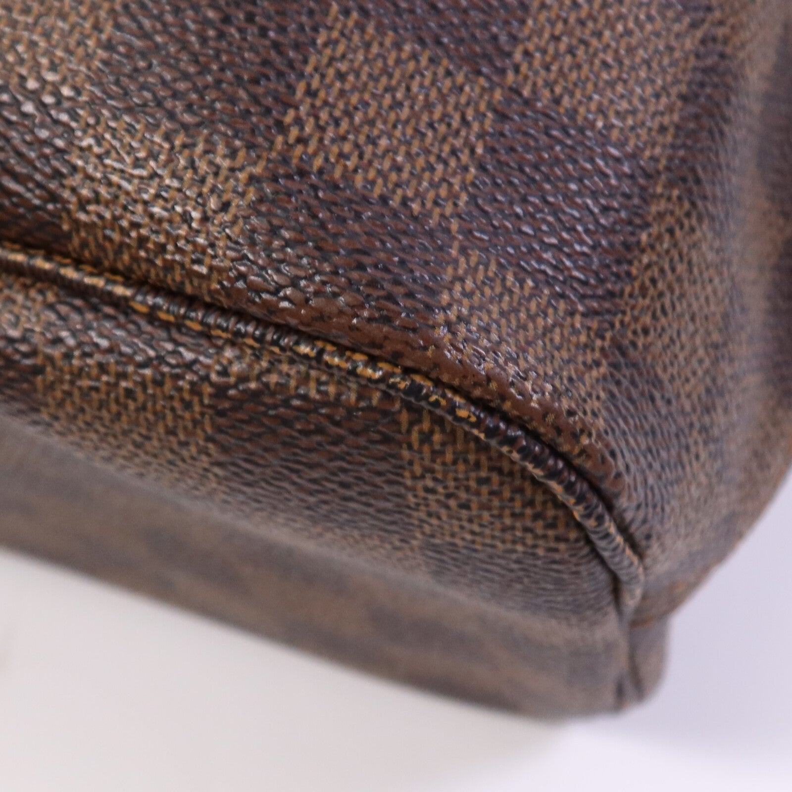 LOUIS VUITTON Damier Neverfull PM金扣手挽袋