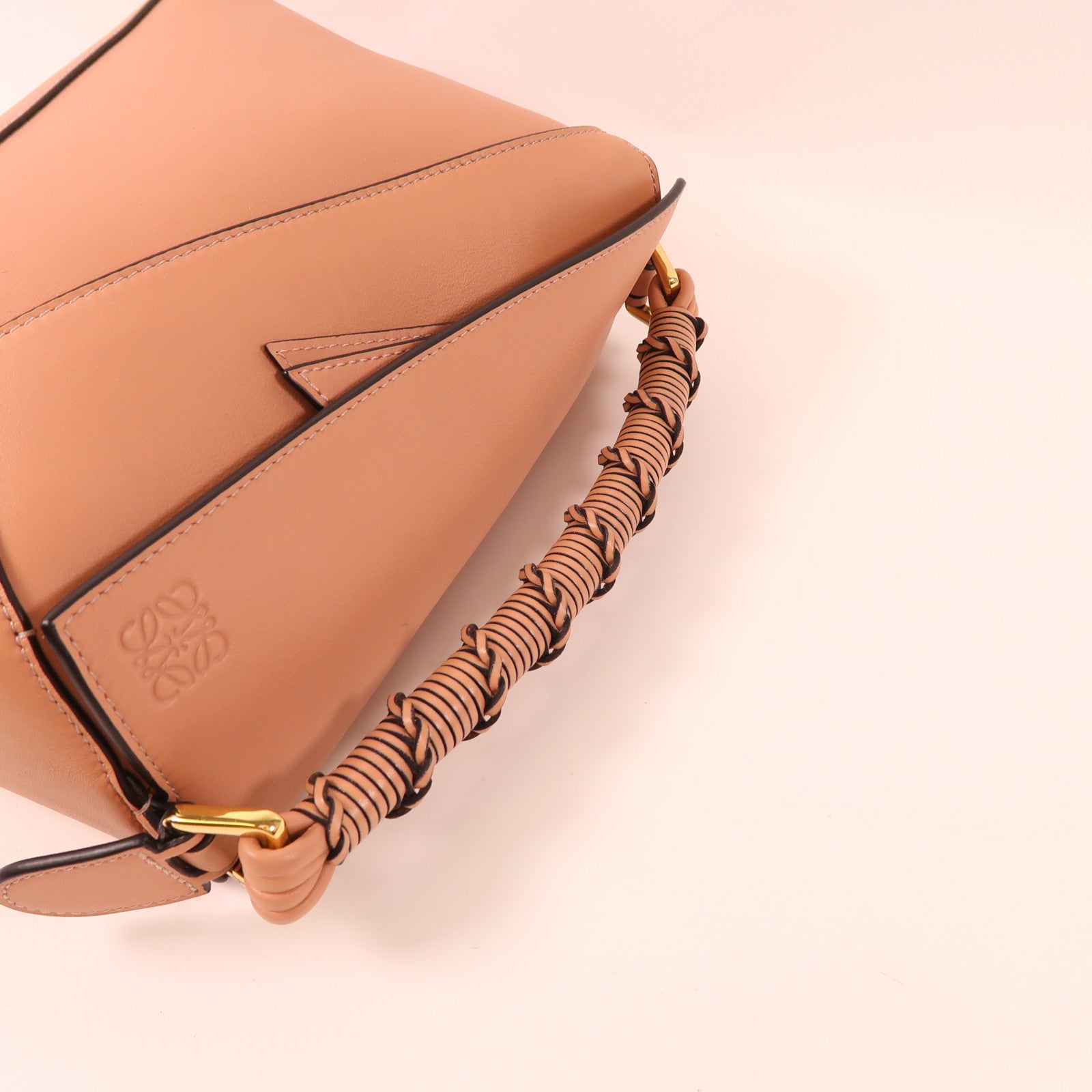 LOEWE 牛皮皮革Edge Puzzle金扣手挽肩背兩用袋