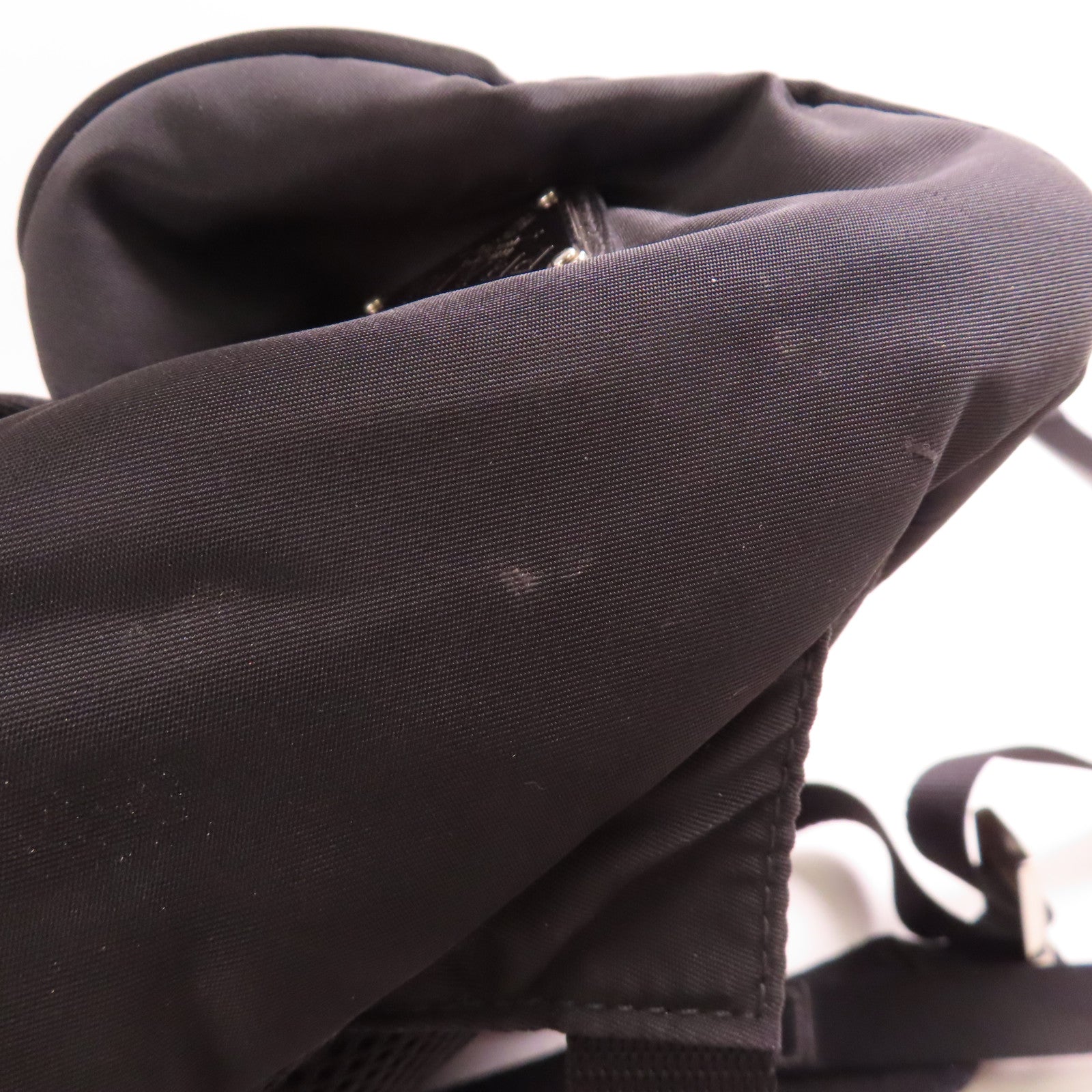 PRADA 尼龍Backpack銀扣背包