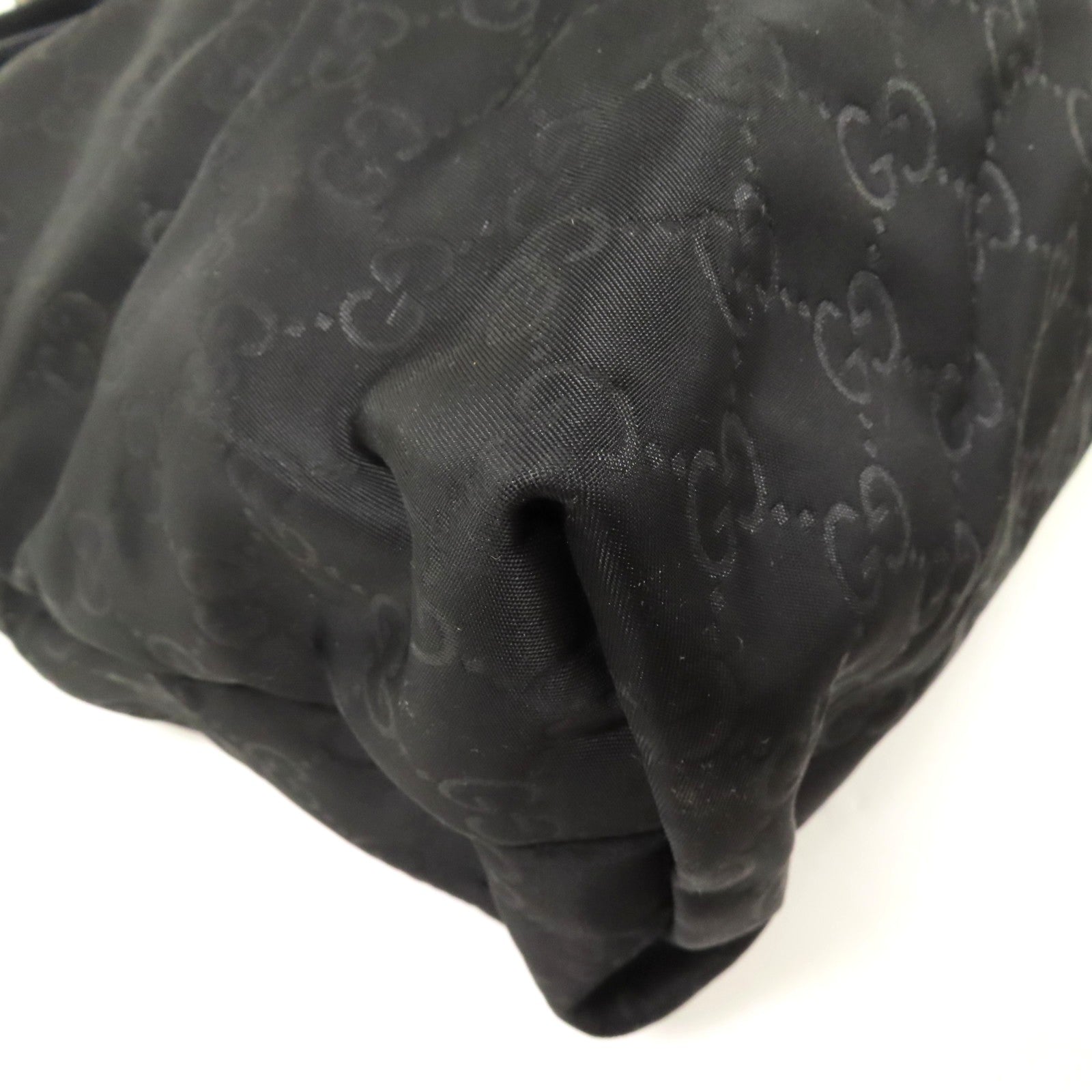 GUCCI 尼龍Shoulder Bag銀扣肩背袋