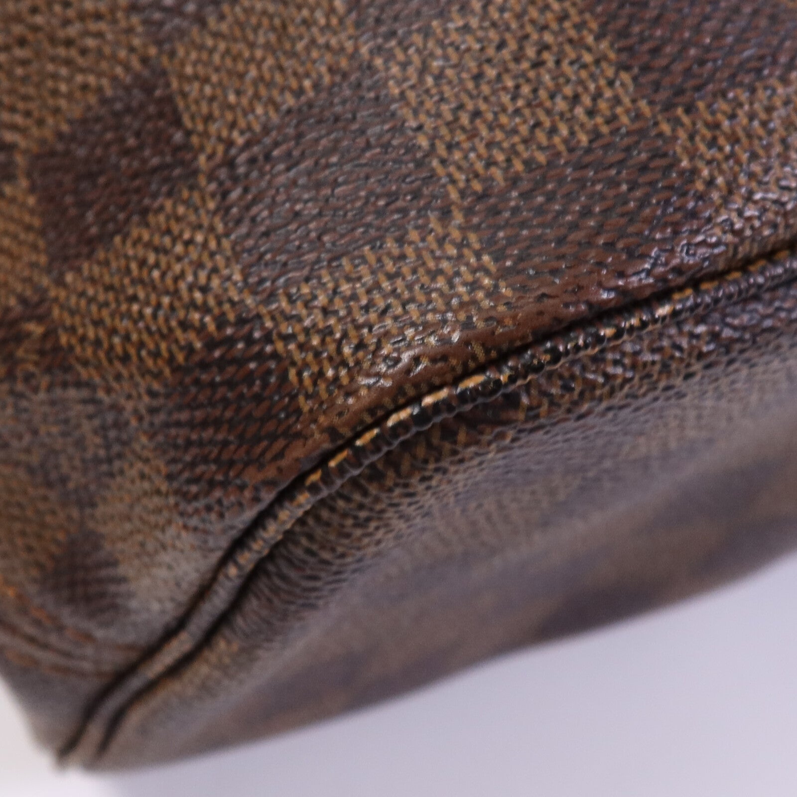 LOUIS VUITTON Damier Neverfull PM金扣手挽袋