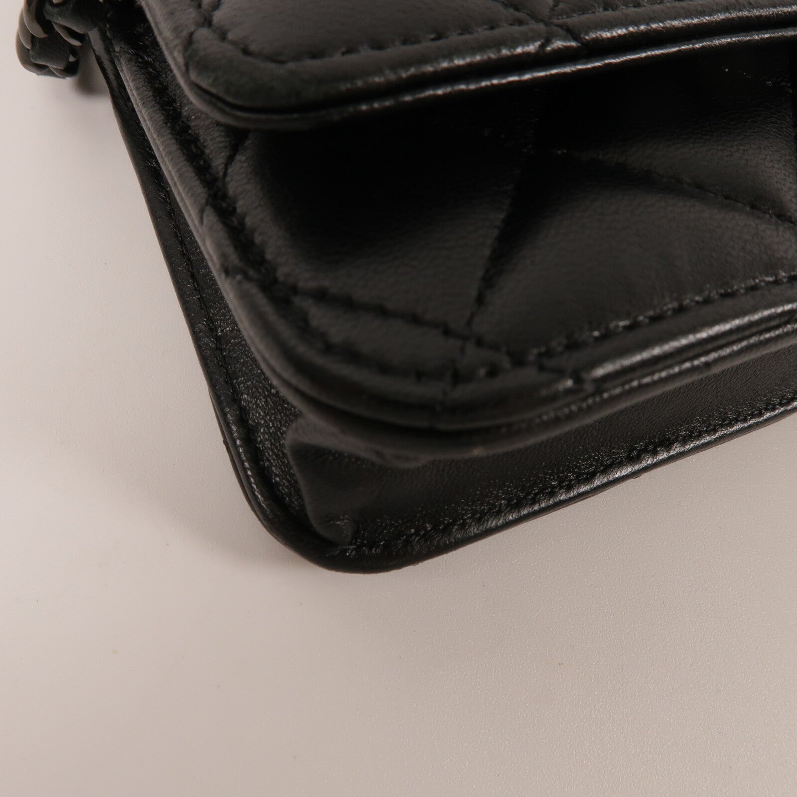 CHANEL 羊皮皮革WOC Wallet On Chain鏈帶肩背袋