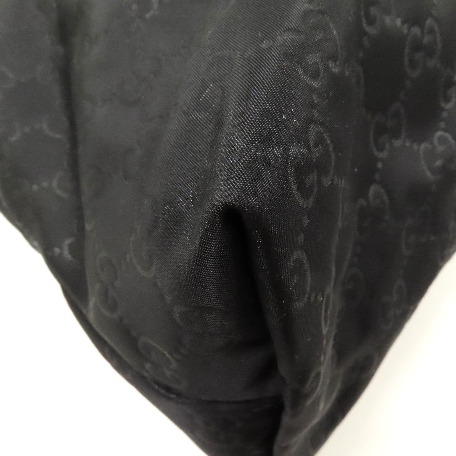 GUCCI 尼龍Shoulder Bag銀扣肩背袋