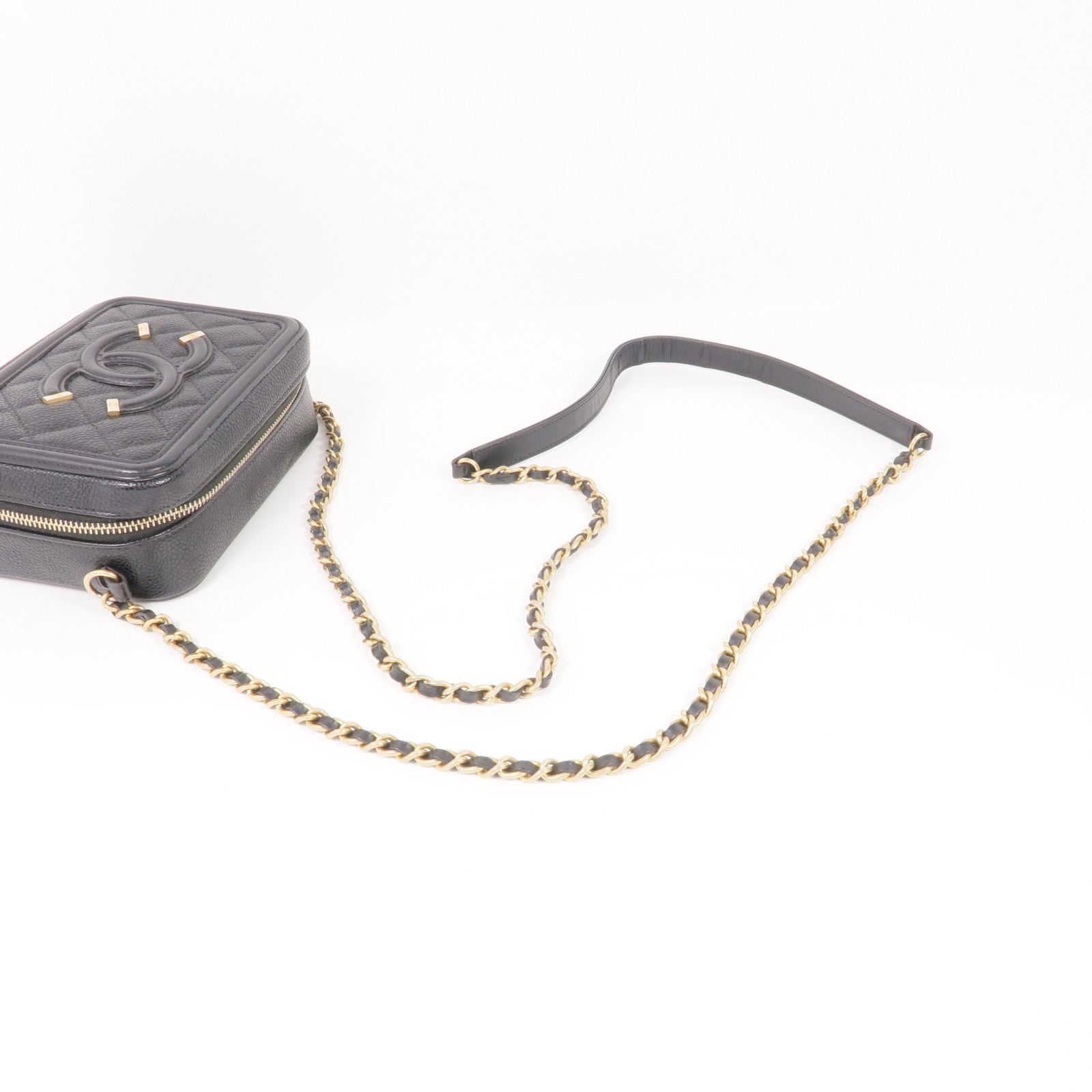 CHANEL 牛皮皮革Filigree Camera Bag金扣鏈帶肩背袋