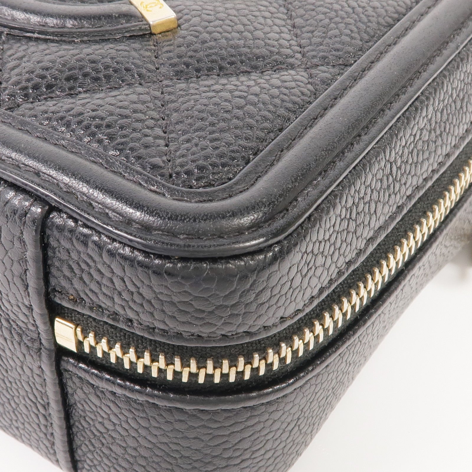 CHANEL 牛皮皮革Filigree Camera Bag金扣鏈帶肩背袋