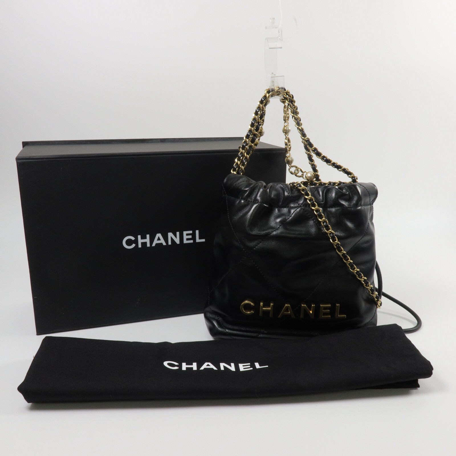 CHANEL 牛皮皮革Chanel 22 Mini鏈帶肩背袋
