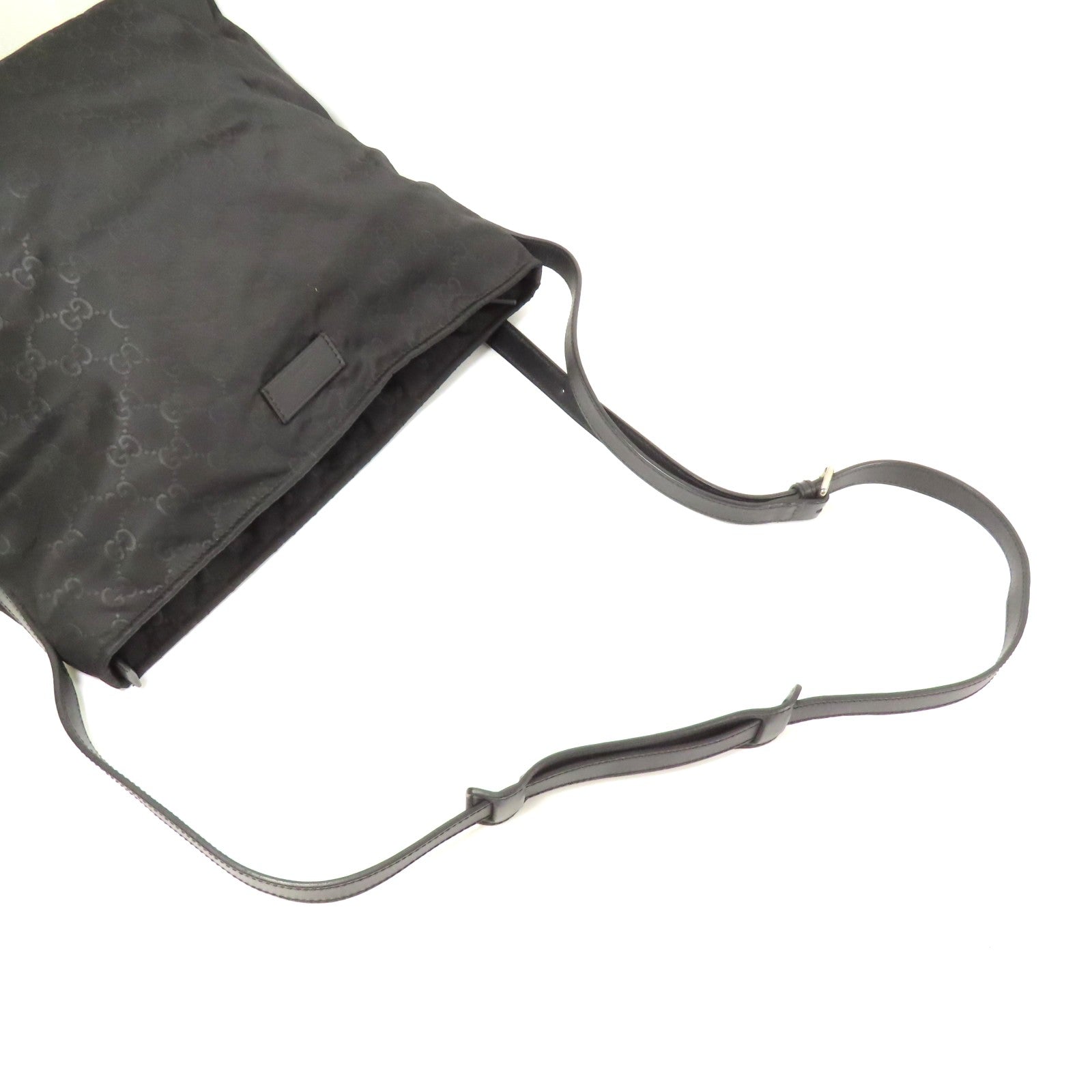 GUCCI 尼龍Shoulder Bag銀扣肩背袋