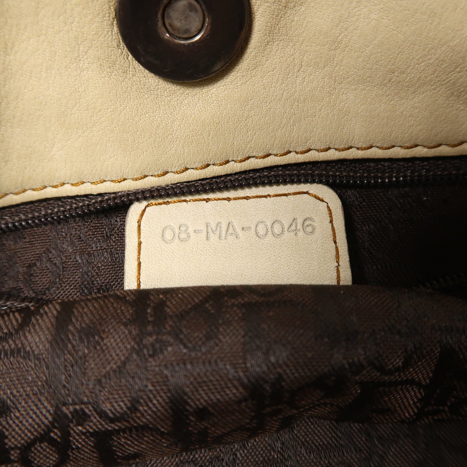 Dior 牛皮皮革Gaucho銀扣手挽袋