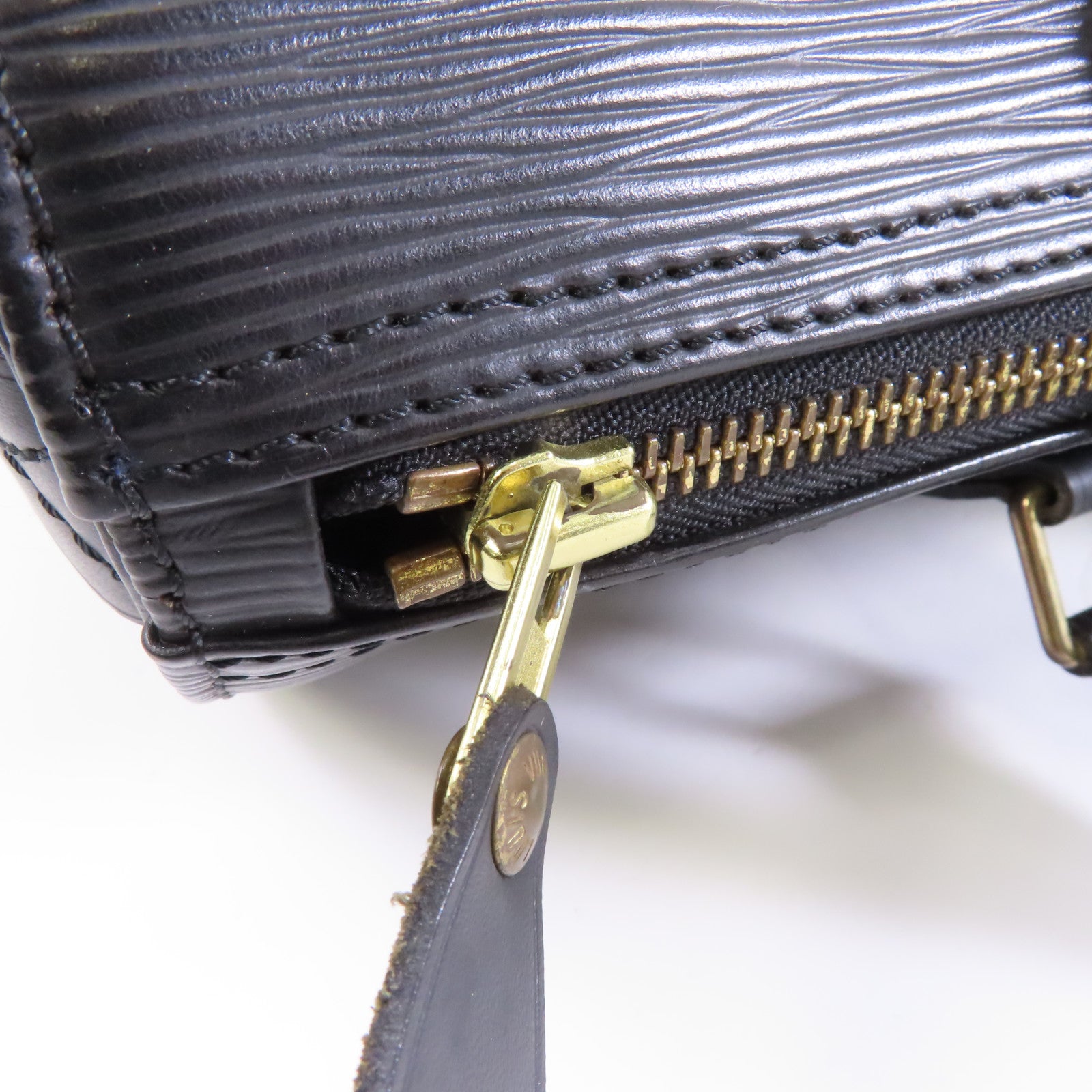 LOUIS VUITTON 【激減優惠】Epi Speedy 30金扣手挽袋黑色