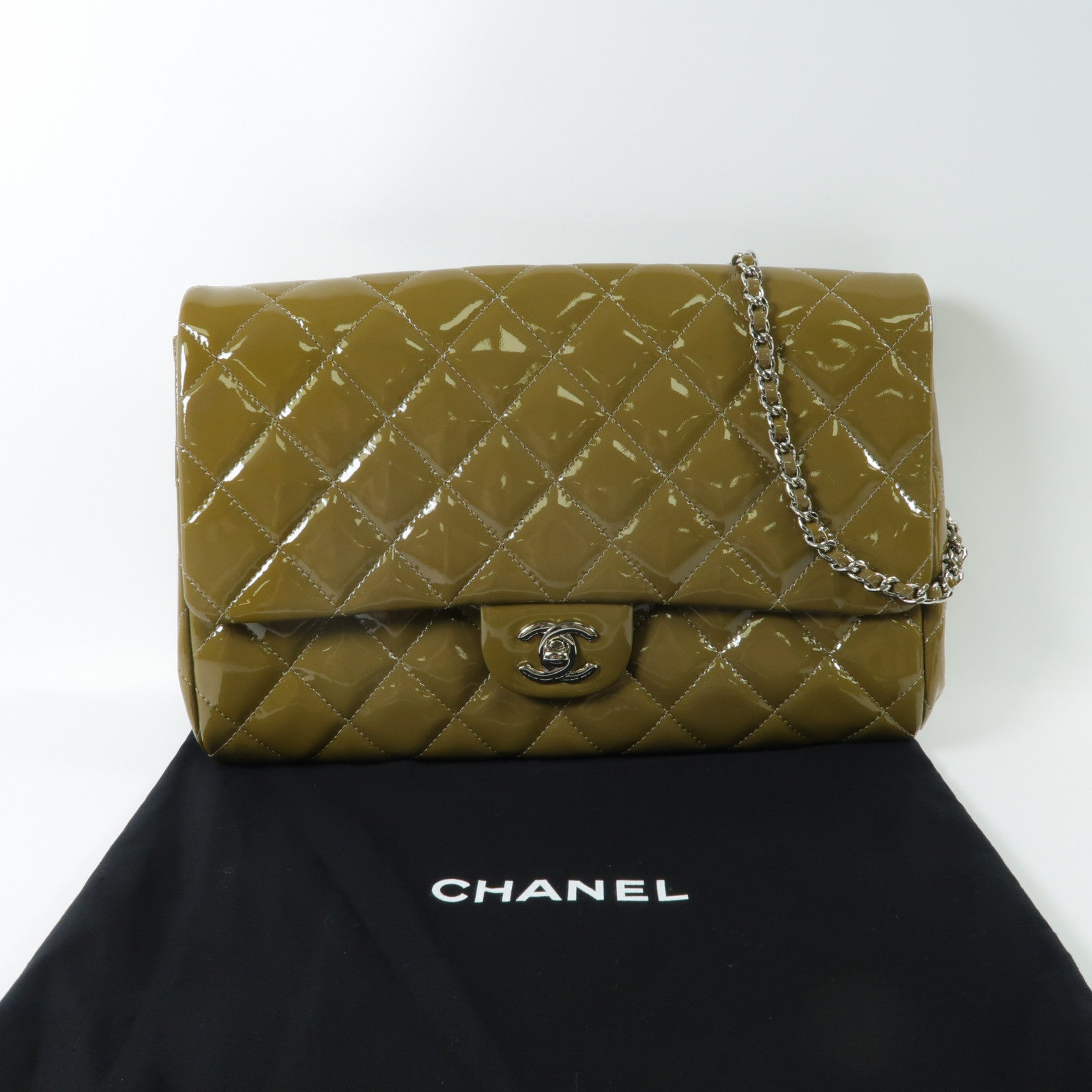 CHANEL 漆皮皮革Shoulder Bag銀扣鏈帶肩背袋