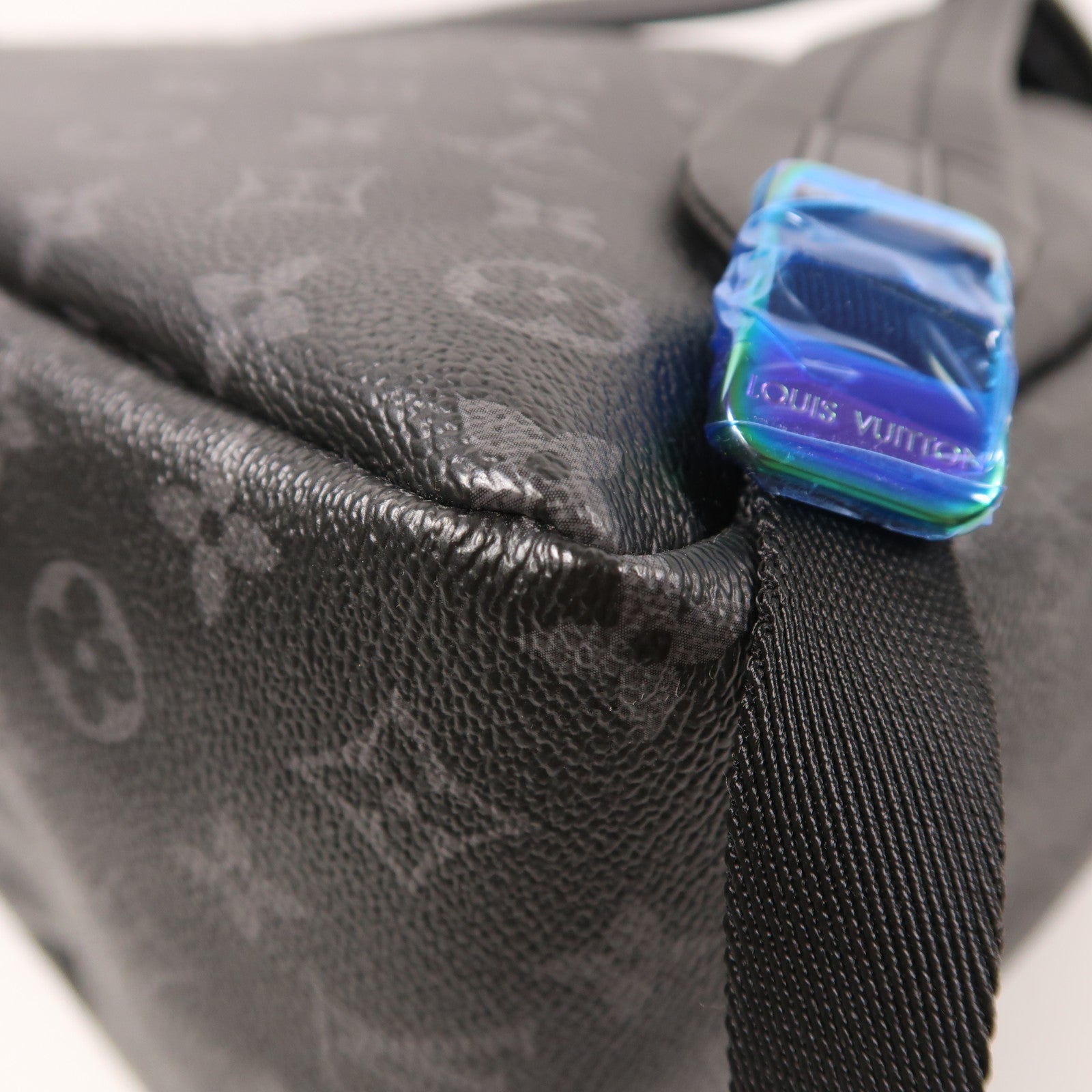 LOUIS VUITTON Monogram Eclipse LV x Fragment Apollo背包