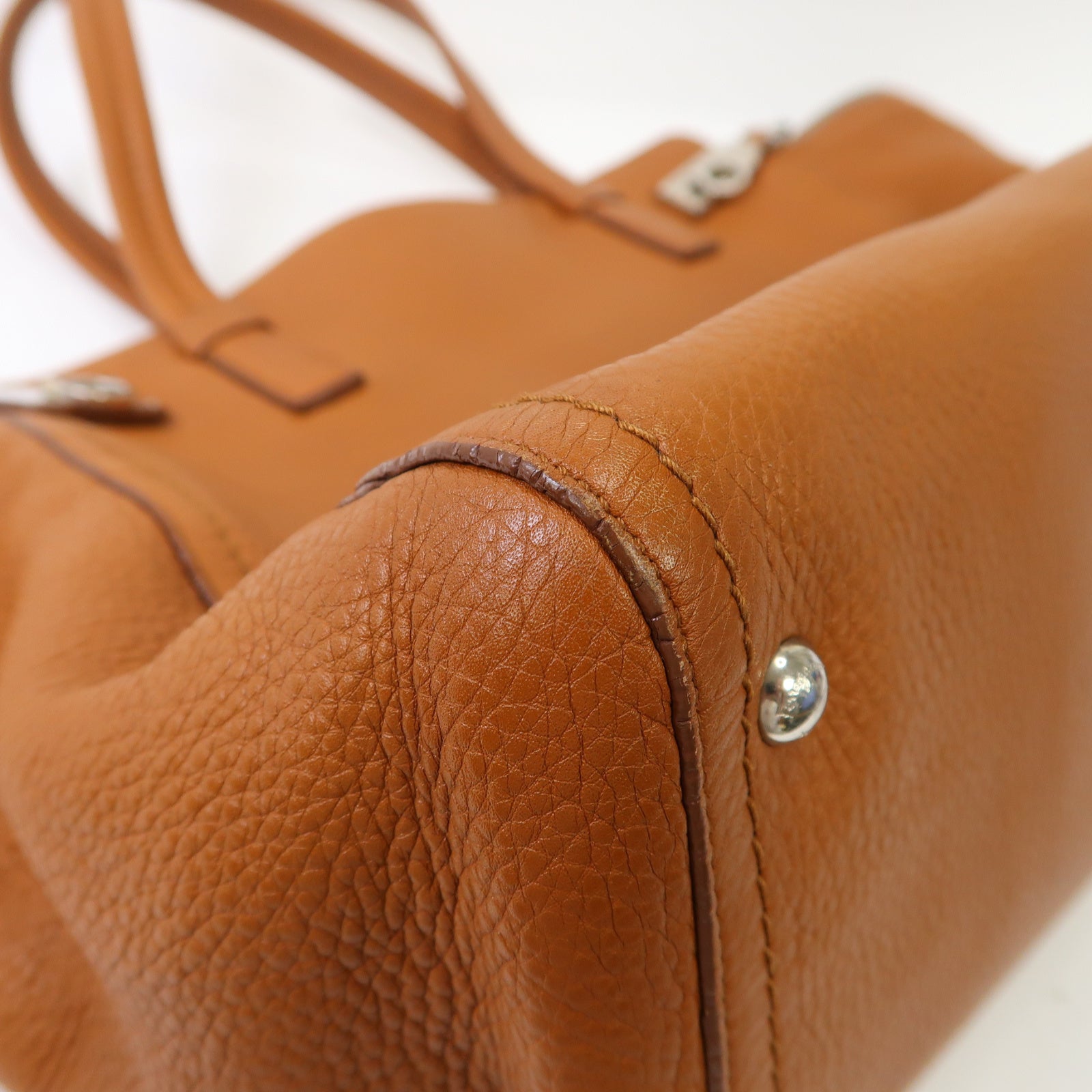 Salvatore Ferragamo 牛皮皮革Tote Bag銀扣手挽袋啡色
