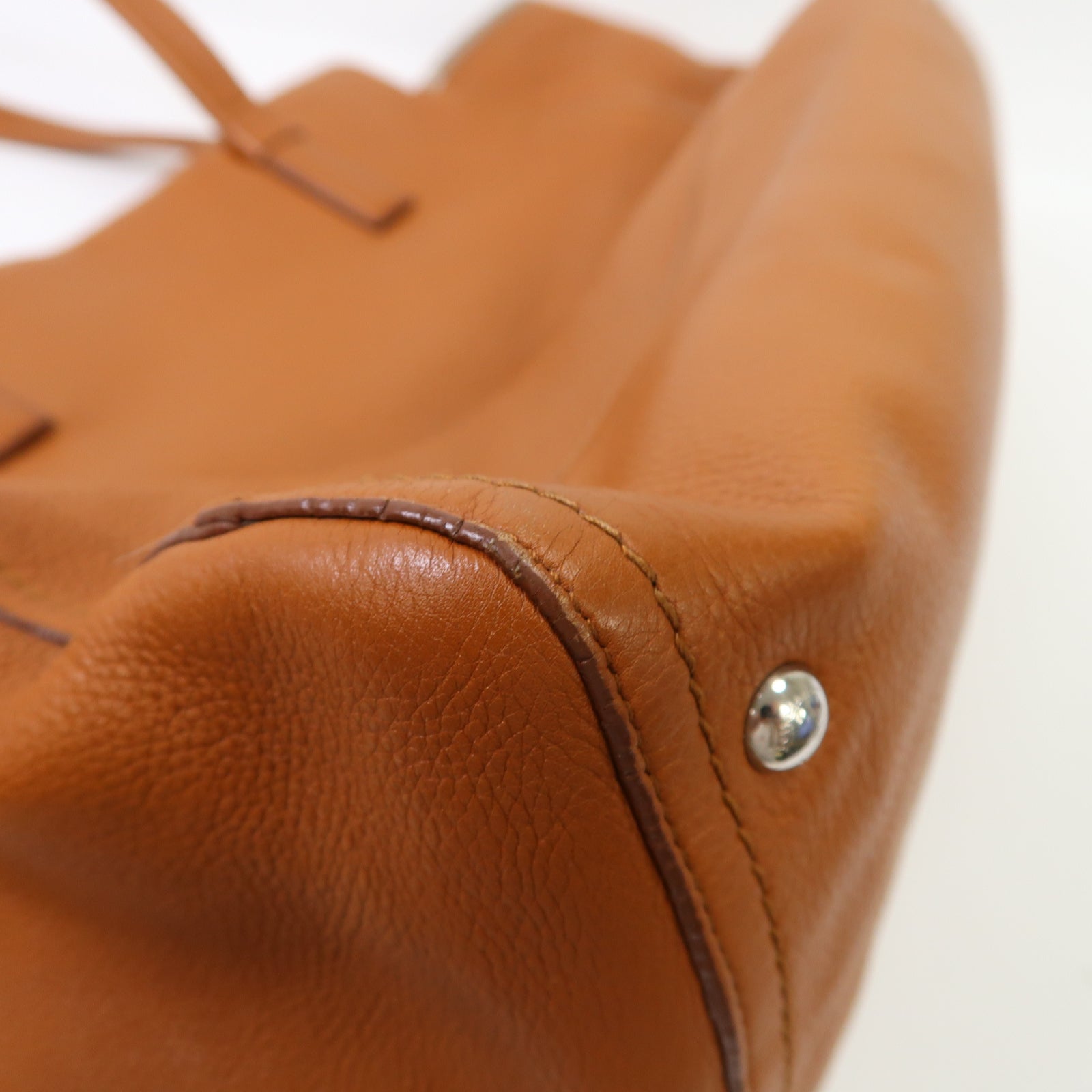 Salvatore Ferragamo 牛皮皮革Tote Bag銀扣手挽袋啡色