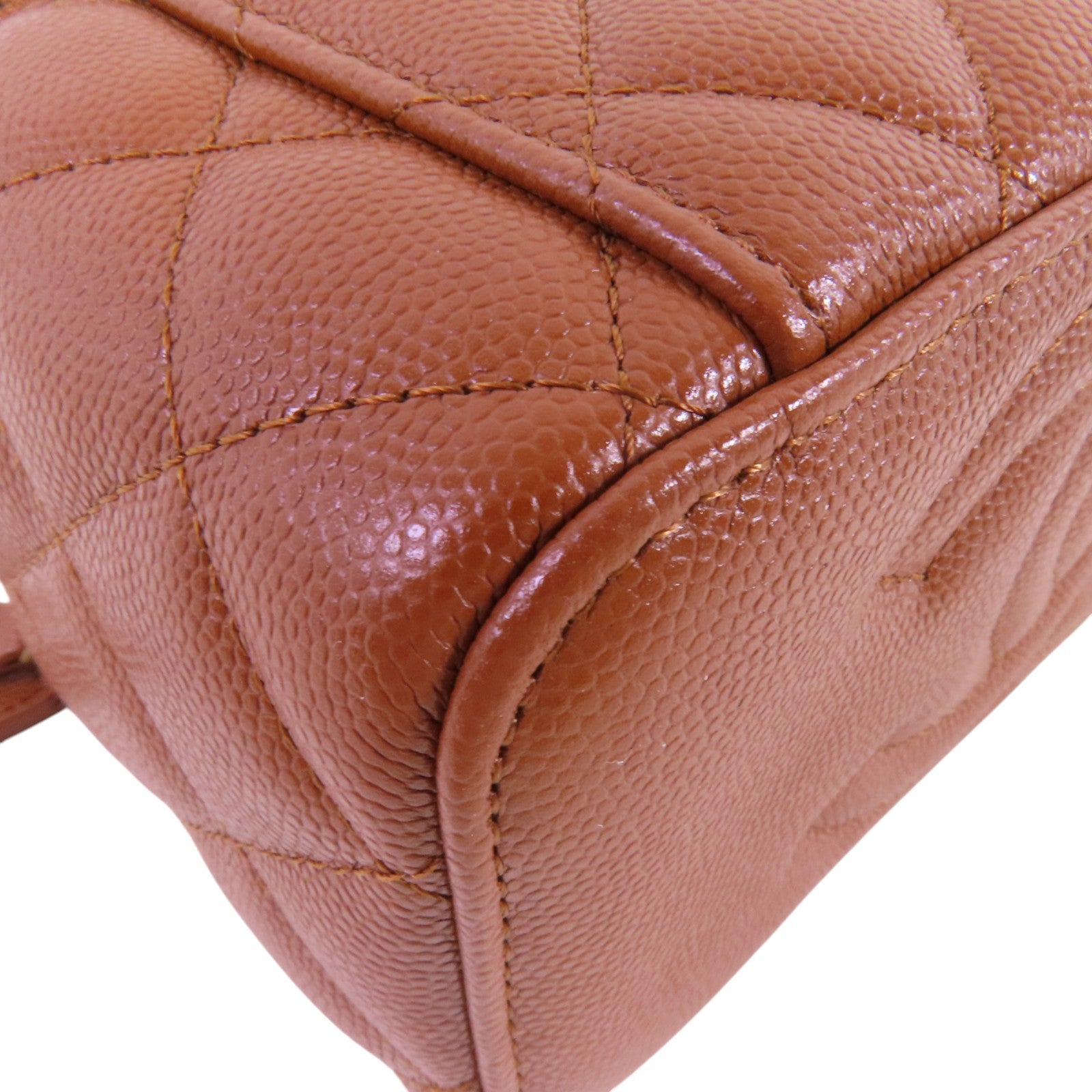 CHANEL 牛皮皮革Vanity Bag金扣鏈帶肩背袋