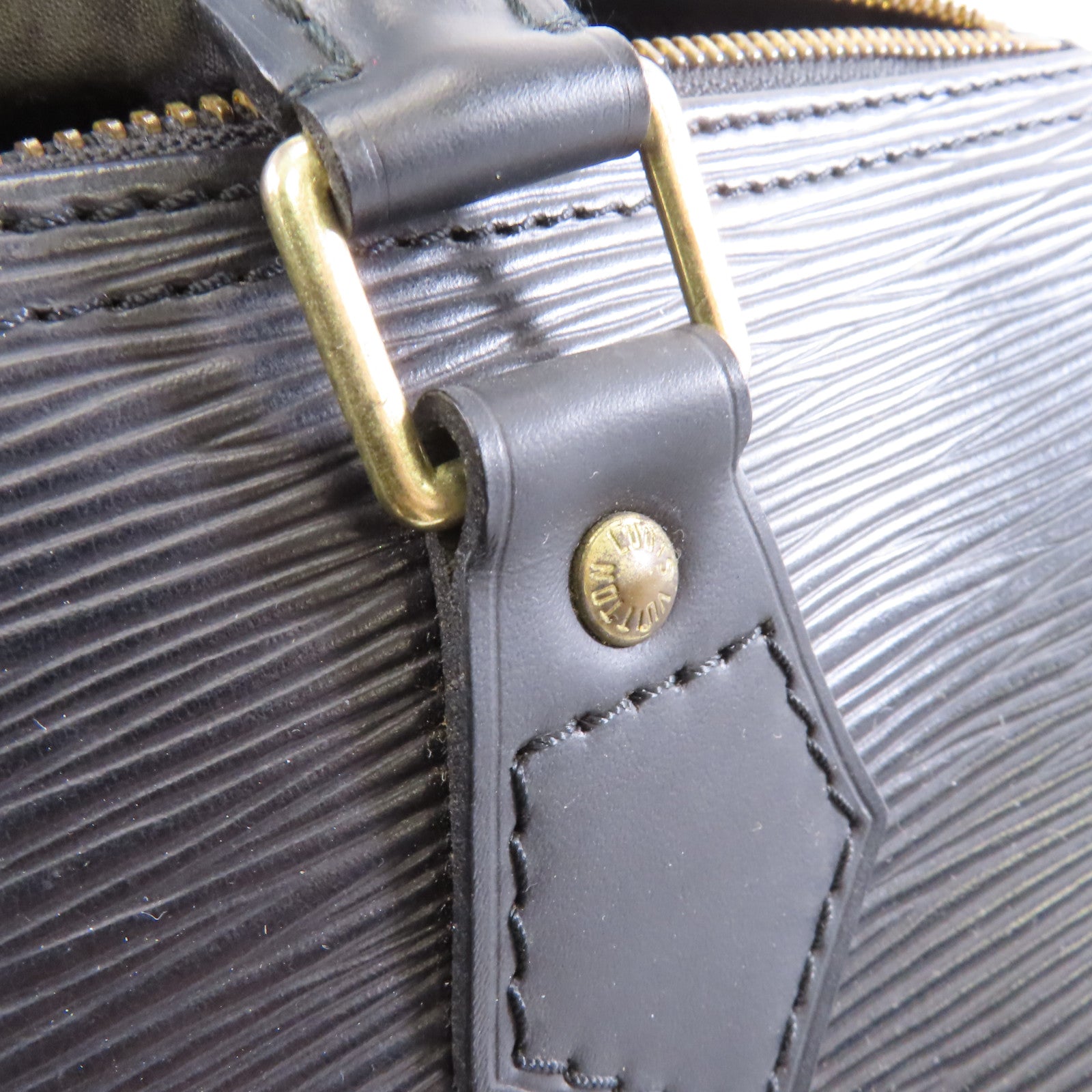 LOUIS VUITTON 【激減優惠】Epi Speedy 30金扣手挽袋黑色