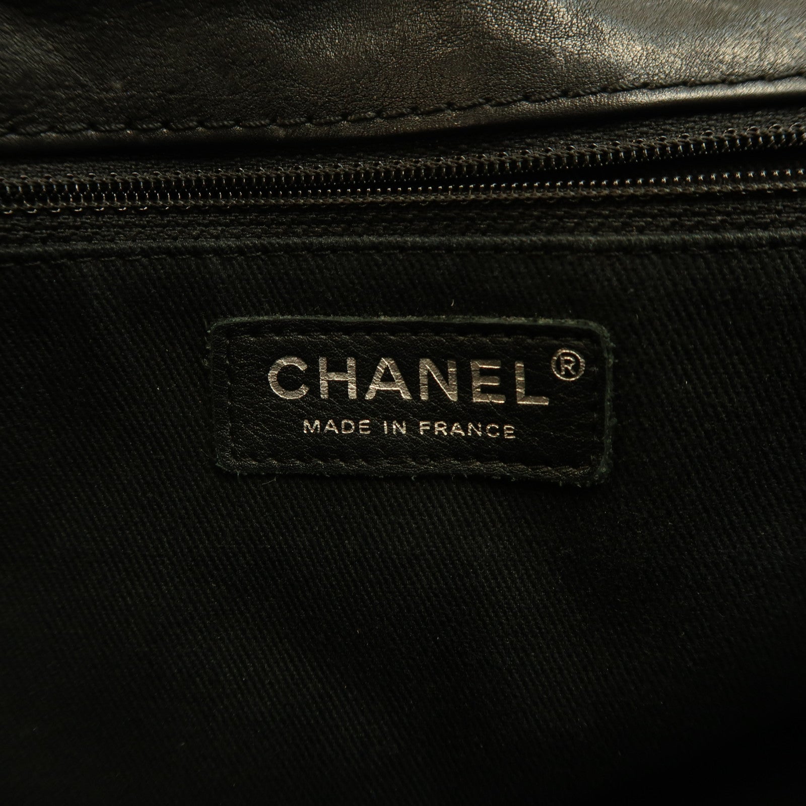 CHANEL 菱格牛皮皮革Chain Shoulder銀扣鏈帶肩背袋黑色