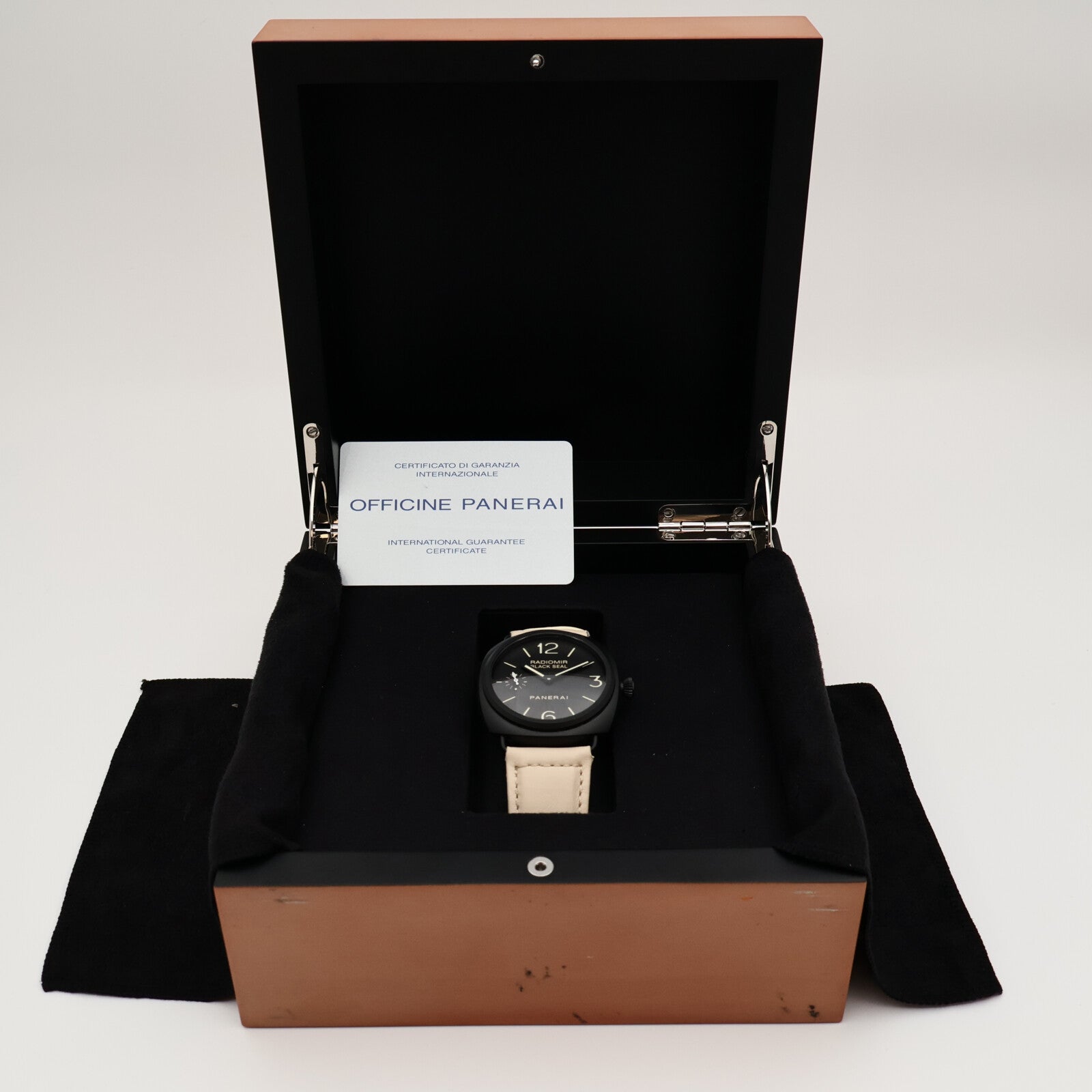 PANERAI Radiomir Black Seal PAM00292