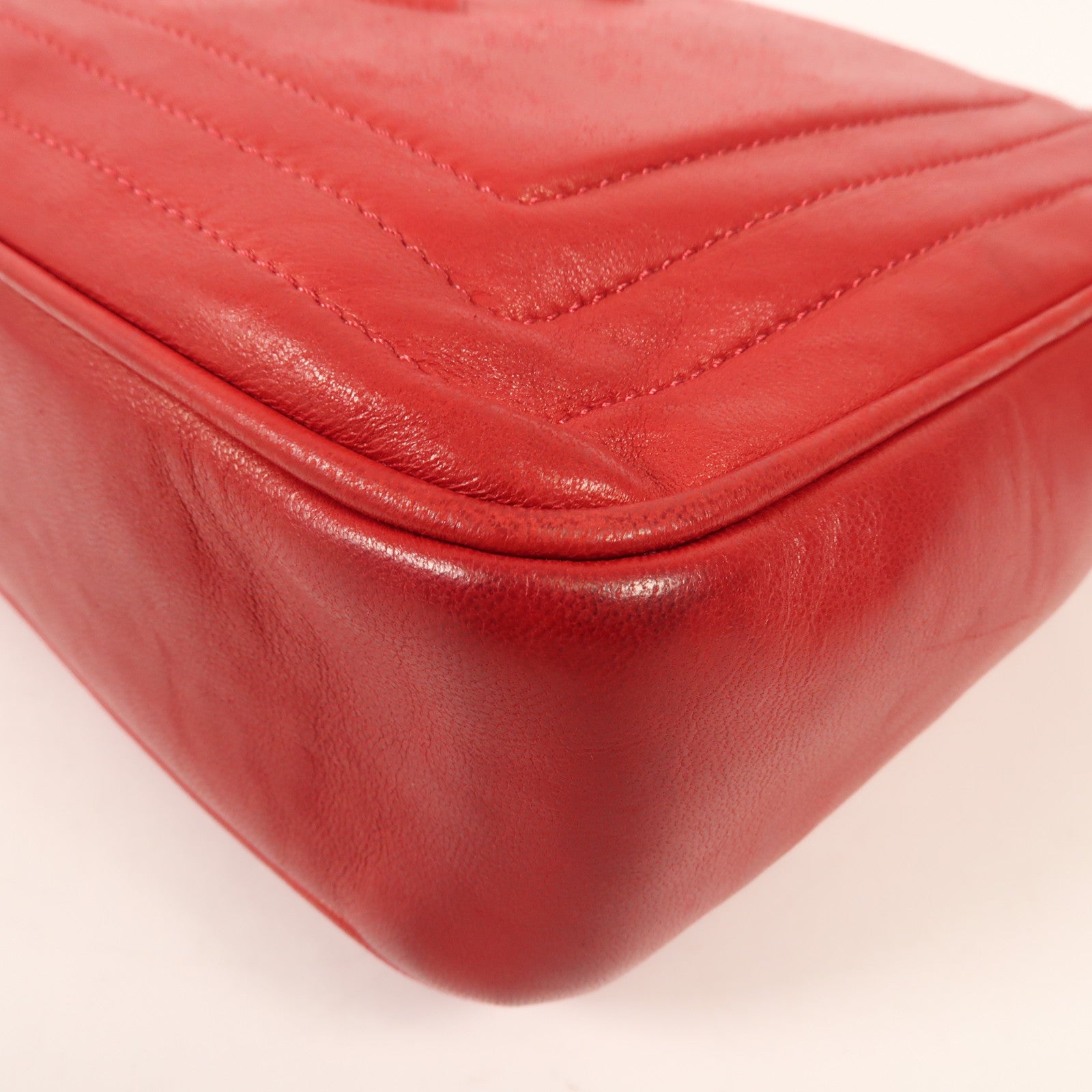 CHANEL 羊皮皮革Chain Shoulder金扣鏈帶肩背袋