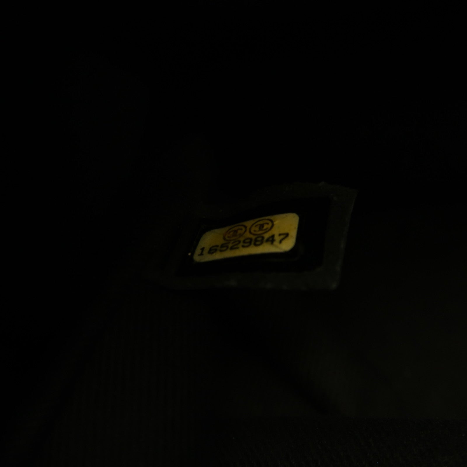 CHANEL 菱格牛皮皮革Chain Shoulder銀扣鏈帶肩背袋黑色