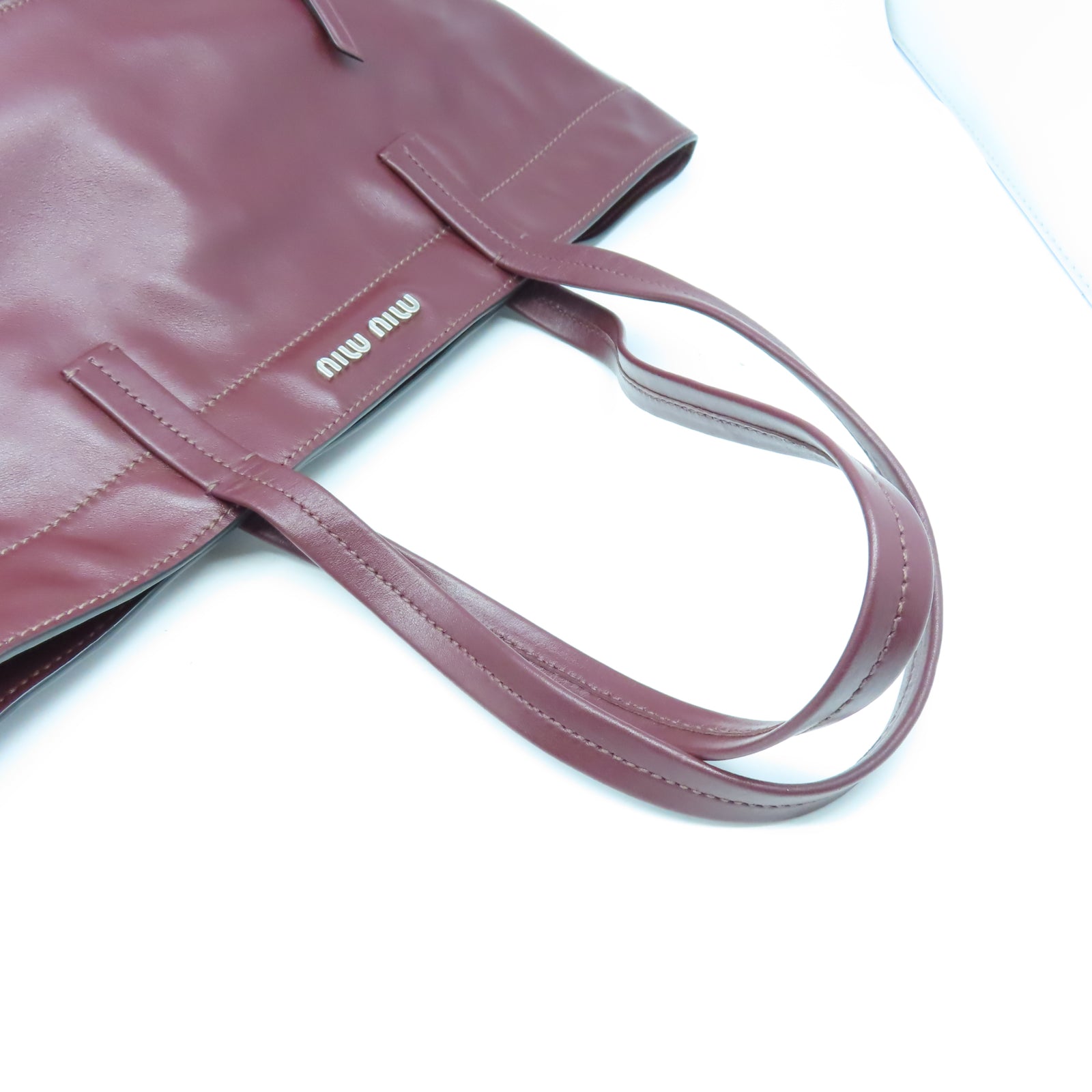 Miu Miu 【清倉大減價】羊皮皮革Tote Bag銀扣手挽袋紅色