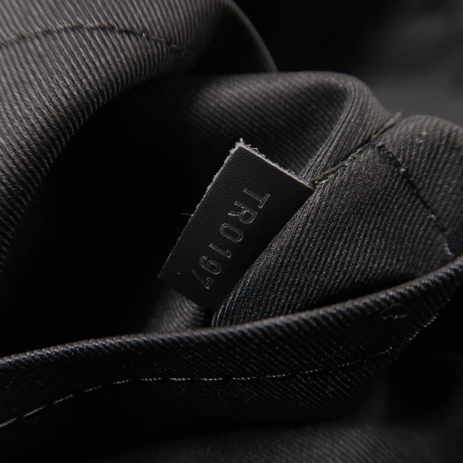 LOUIS VUITTON Monogram Eclipse LV x Fragment Apollo背包