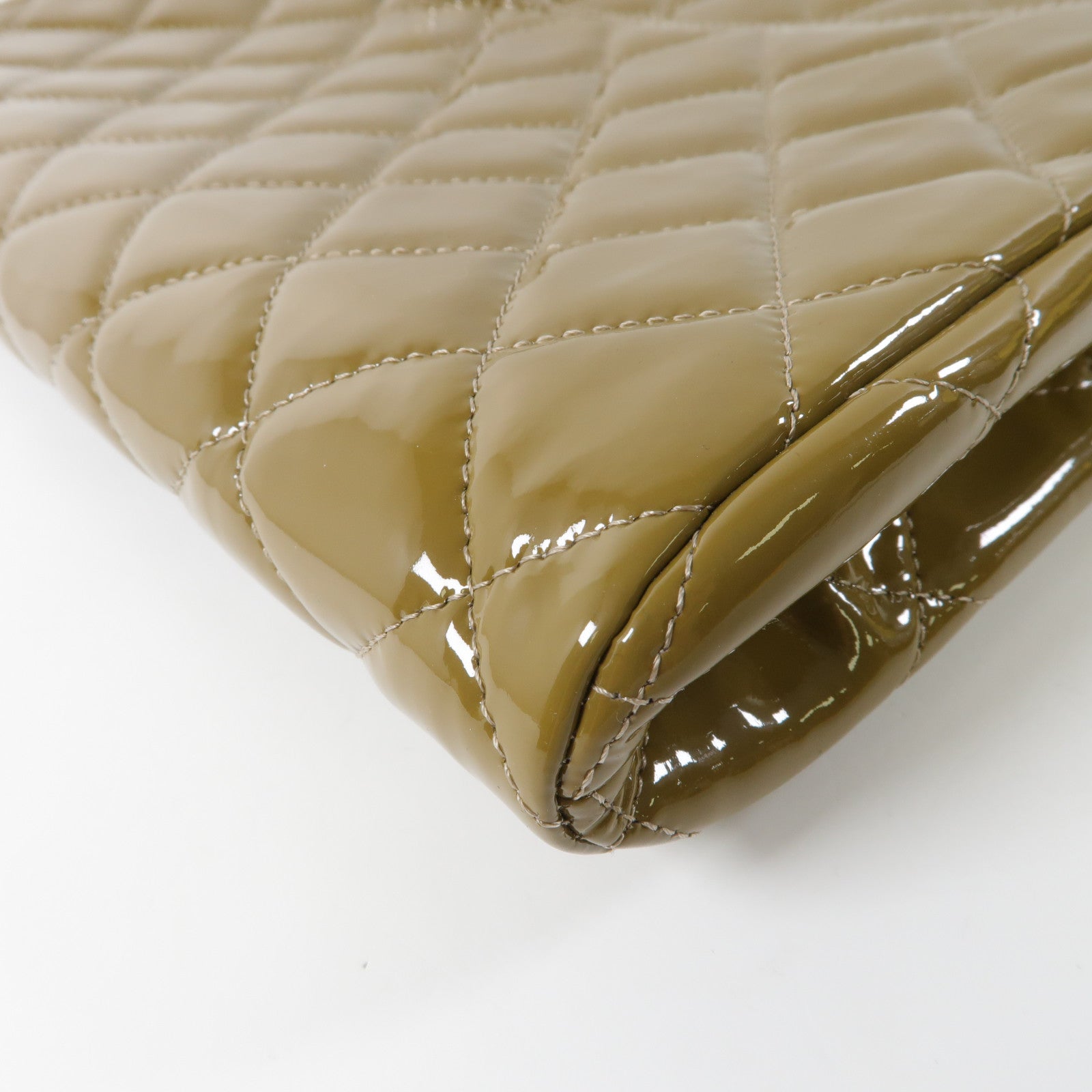 CHANEL 漆皮皮革Shoulder Bag銀扣鏈帶肩背袋