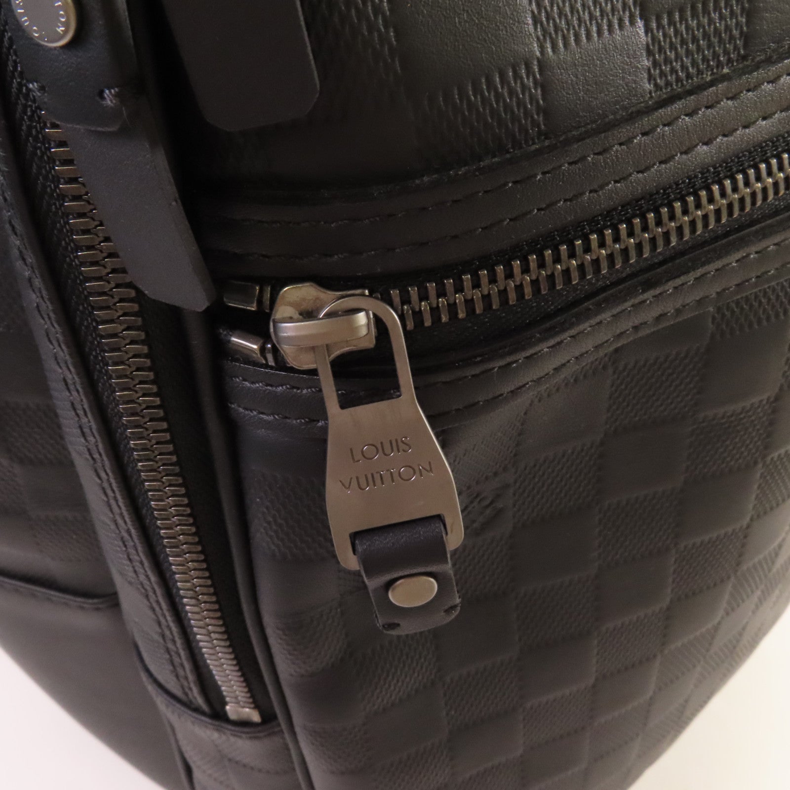 LOUIS VUITTON Damier Infini Michael Backpack銀扣背包黑色